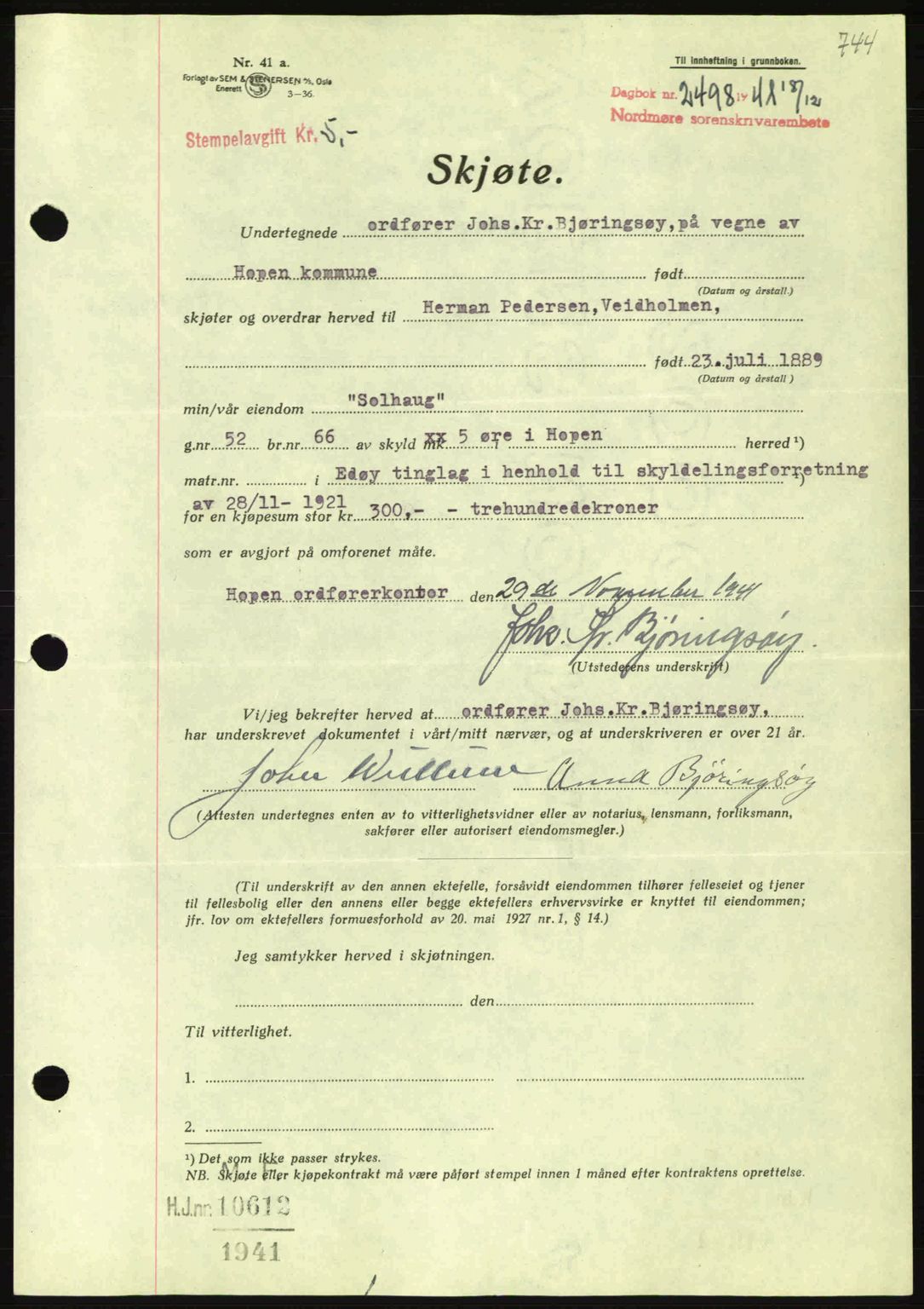 Nordmøre sorenskriveri, AV/SAT-A-4132/1/2/2Ca: Mortgage book no. A91, 1941-1942, Diary no: : 2498/1941