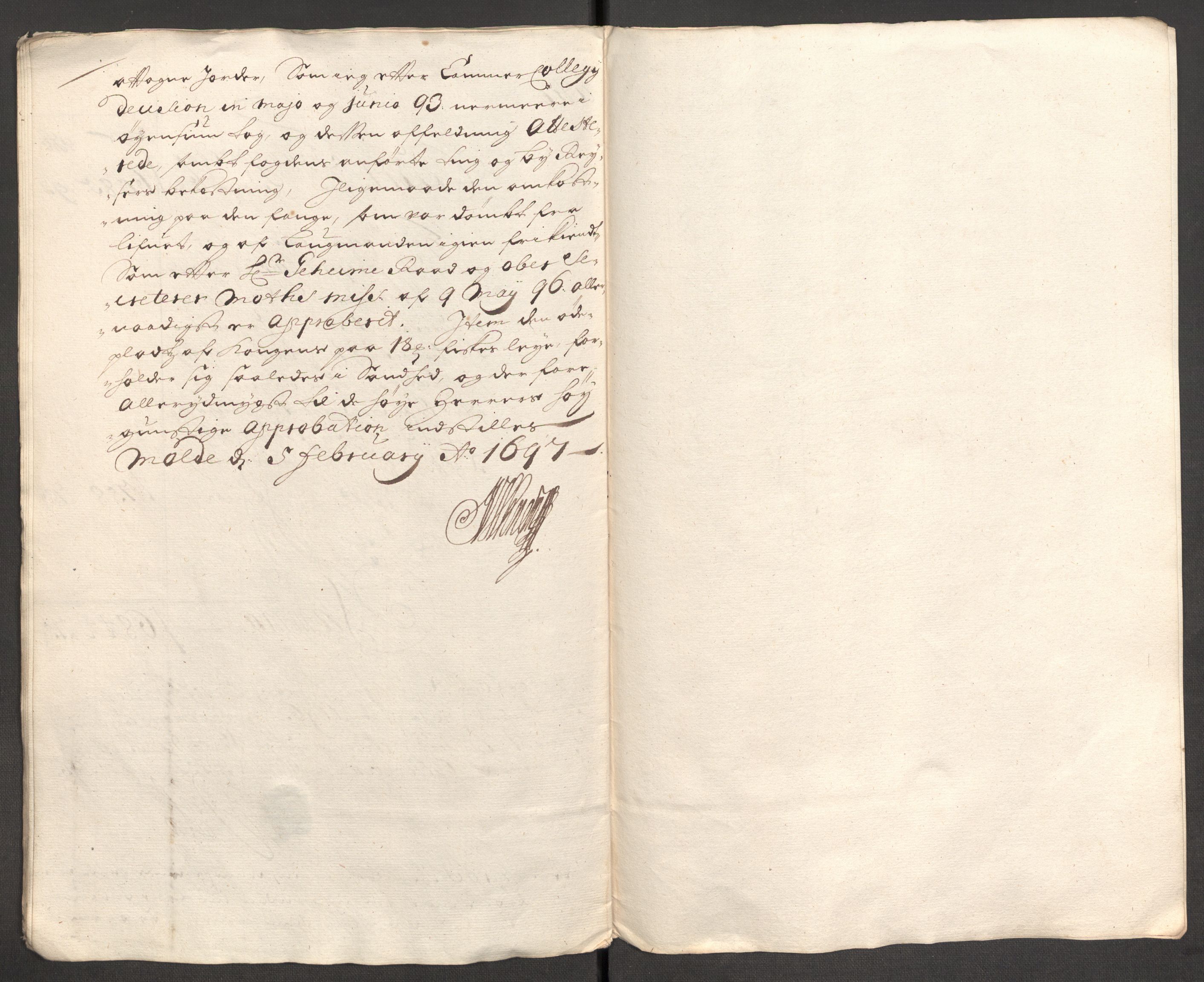 Rentekammeret inntil 1814, Reviderte regnskaper, Fogderegnskap, AV/RA-EA-4092/R54/L3556: Fogderegnskap Sunnmøre, 1696-1698, p. 13