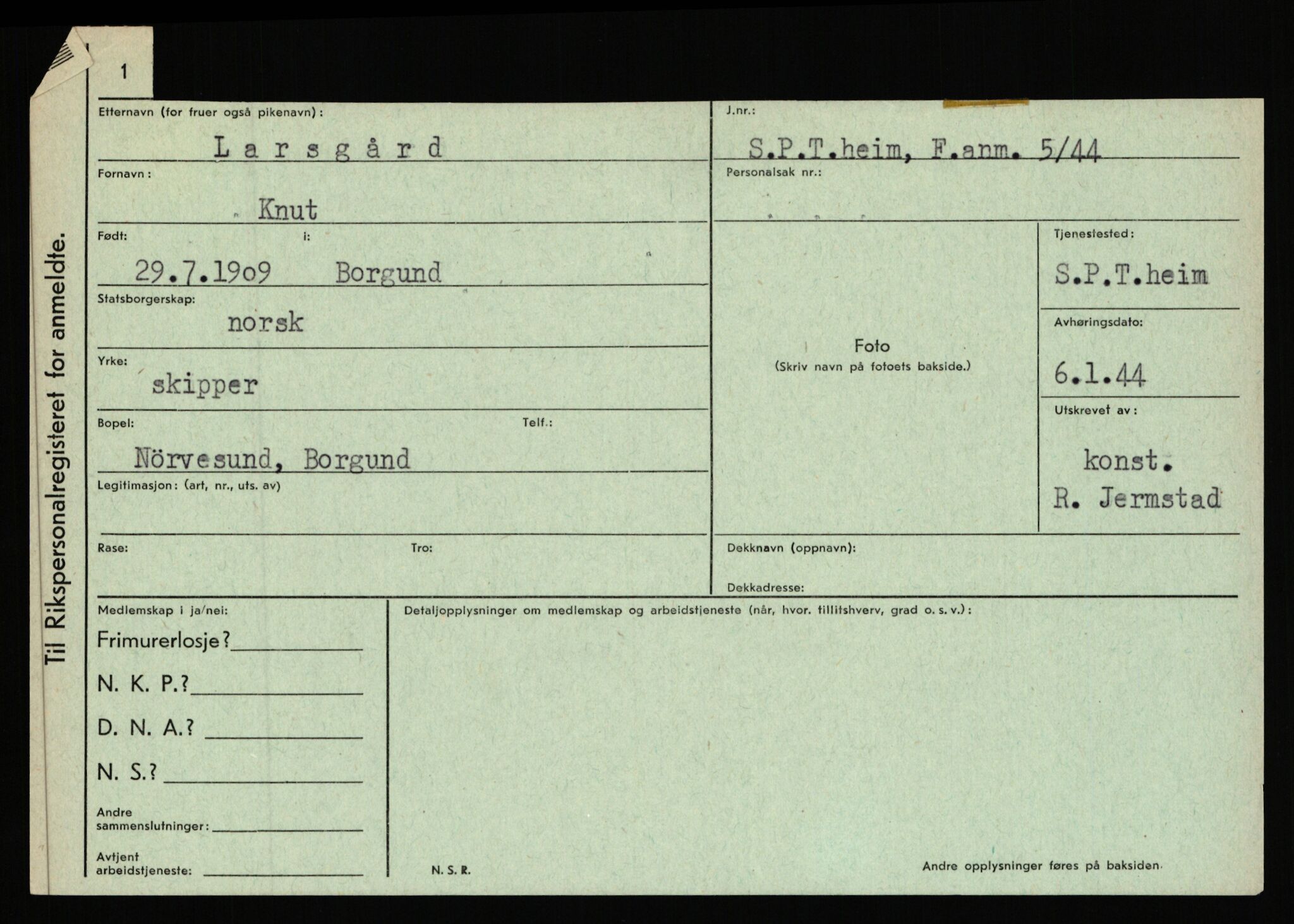 Statspolitiet - Hovedkontoret / Osloavdelingen, AV/RA-S-1329/C/Ca/L0009: Knutsen - Limstrand, 1943-1945, p. 3945