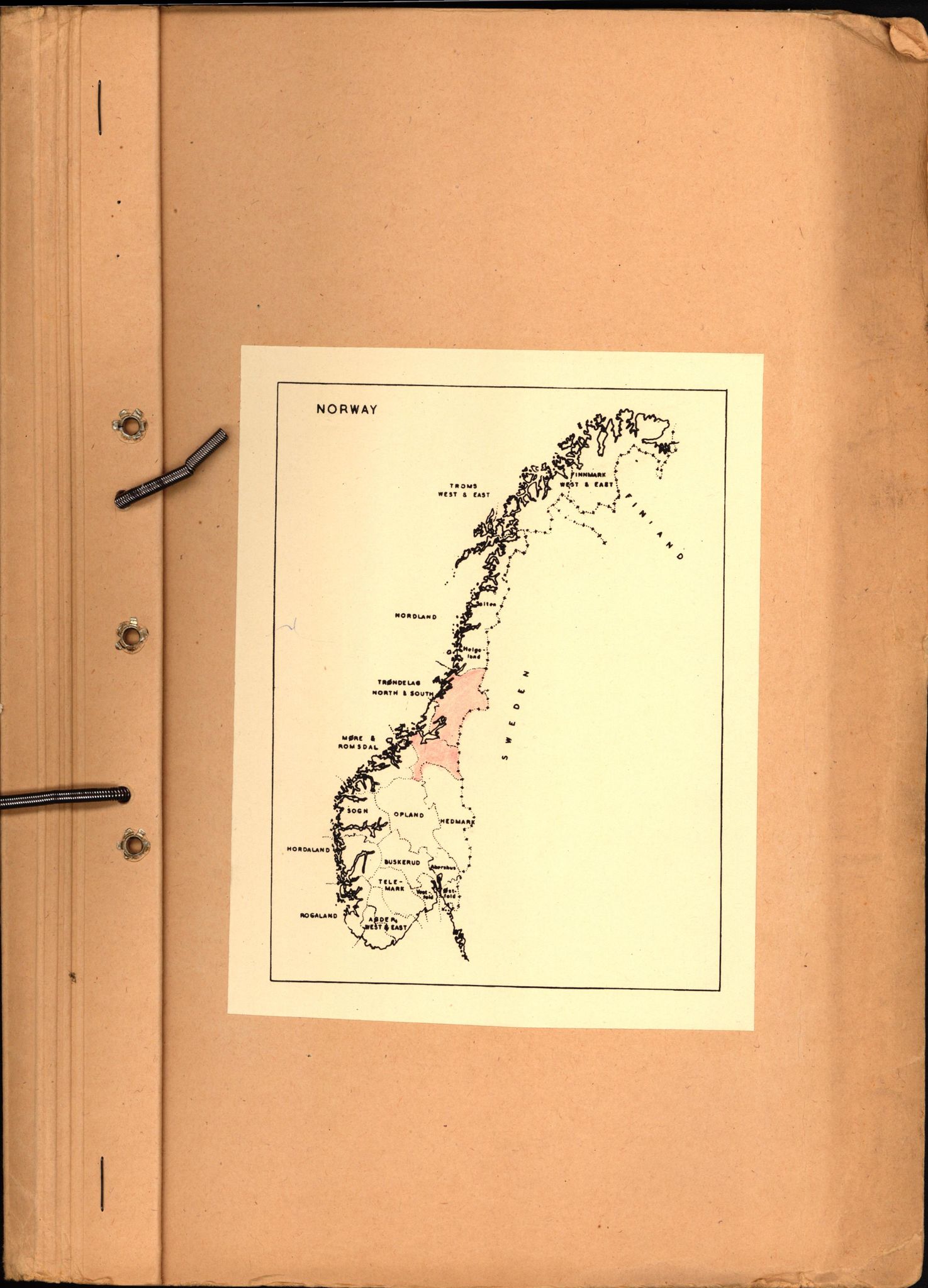 Forsvaret, Forsvarets overkommando II, AV/RA-RAFA-3915/D/Dd/L0010: Nord- og Sør-Trøndelag, 1942-1945, p. 3