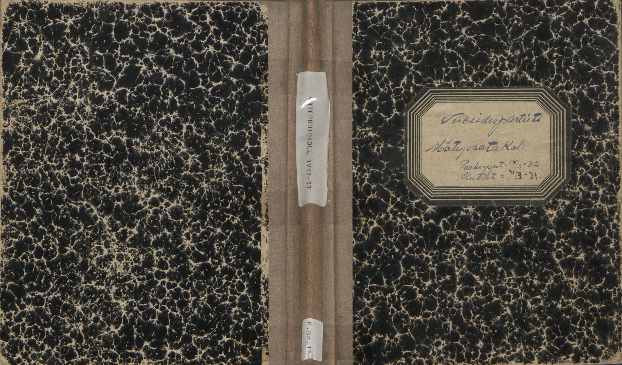 Langesund Arbeiderlags arkiv, AAT/AAT-814015/A/L0003: Møtebok, 1932-1937