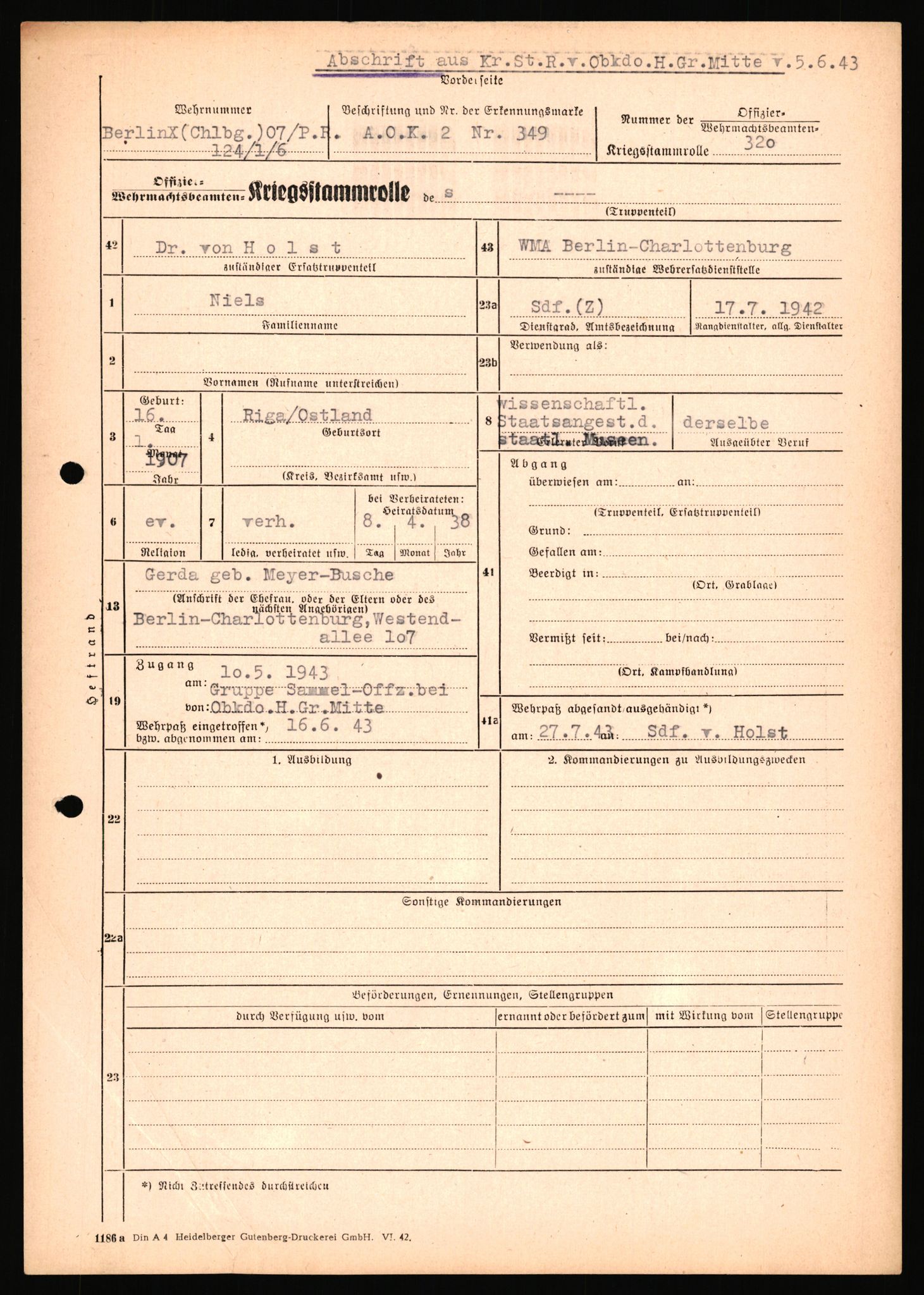 Forsvarets Overkommando. 2 kontor. Arkiv 11.4. Spredte tyske arkivsaker, AV/RA-RAFA-7031/D/Dar/Dara/L0018: Personalbøker, 1940-1945, p. 639