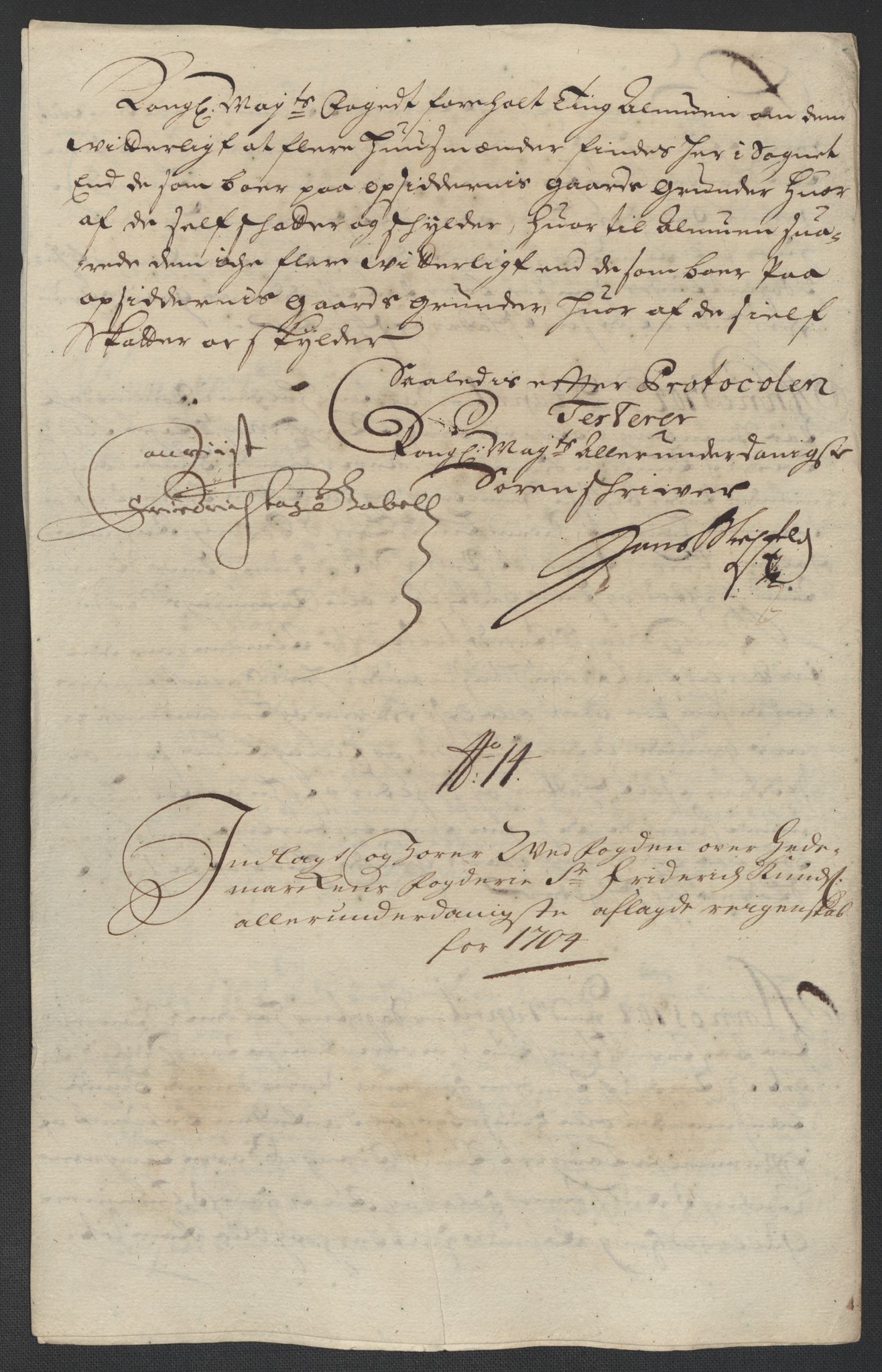 Rentekammeret inntil 1814, Reviderte regnskaper, Fogderegnskap, AV/RA-EA-4092/R16/L1041: Fogderegnskap Hedmark, 1703-1704, p. 296