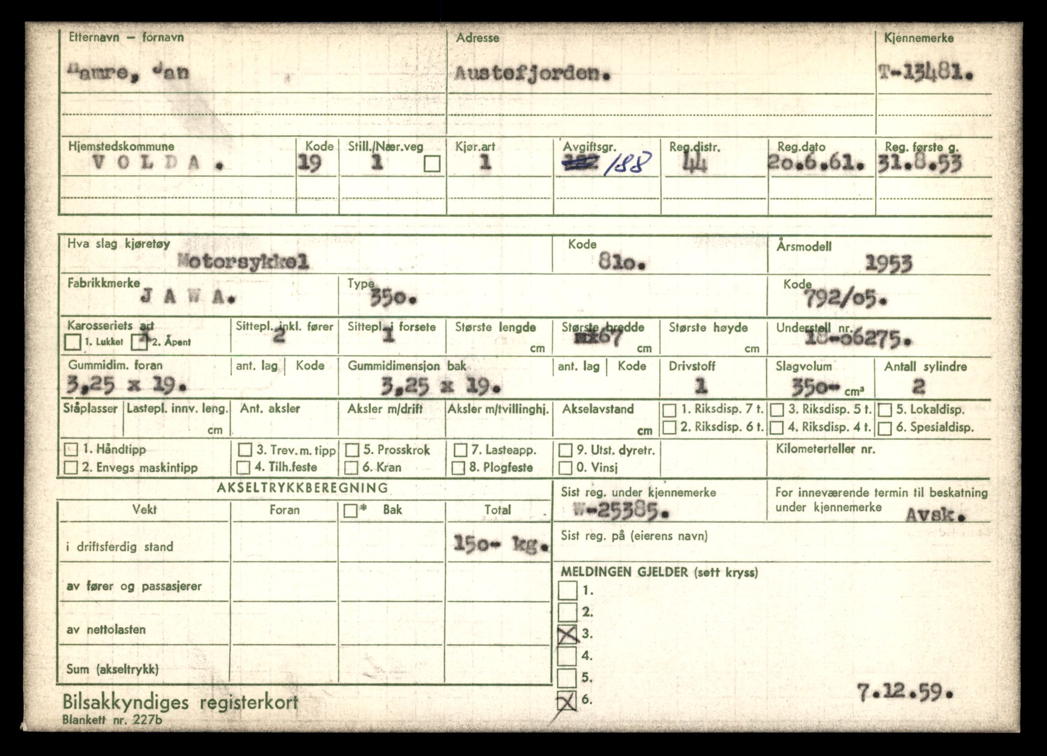 Møre og Romsdal vegkontor - Ålesund trafikkstasjon, AV/SAT-A-4099/F/Fe/L0039: Registreringskort for kjøretøy T 13361 - T 13530, 1927-1998, p. 2070