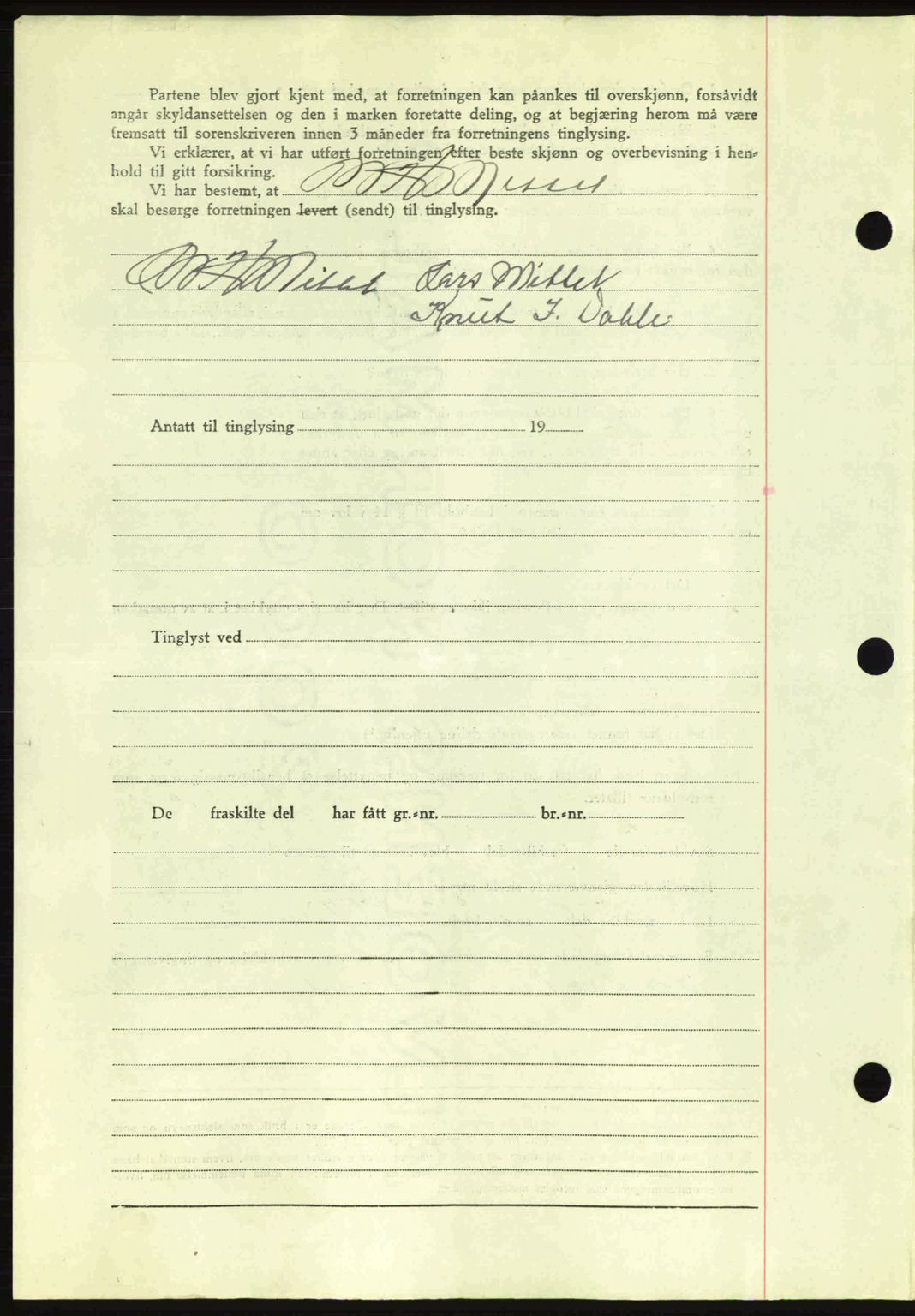 Romsdal sorenskriveri, AV/SAT-A-4149/1/2/2C: Mortgage book no. A14, 1943-1943, Diary no: : 1279/1943