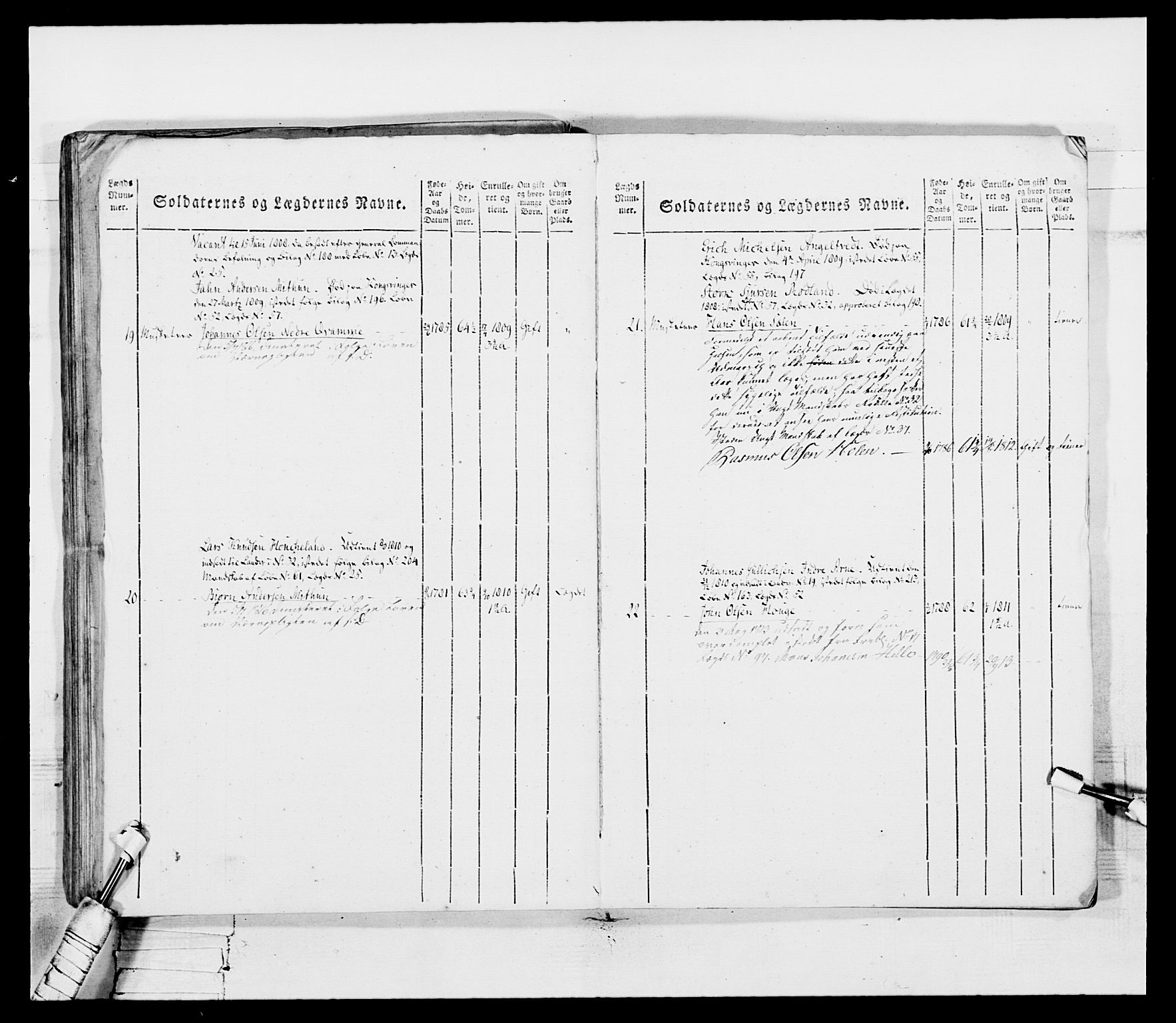 Generalitets- og kommissariatskollegiet, Det kongelige norske kommissariatskollegium, AV/RA-EA-5420/E/Eh/L0099: Bergenhusiske nasjonale infanteriregiment, 1812, p. 235