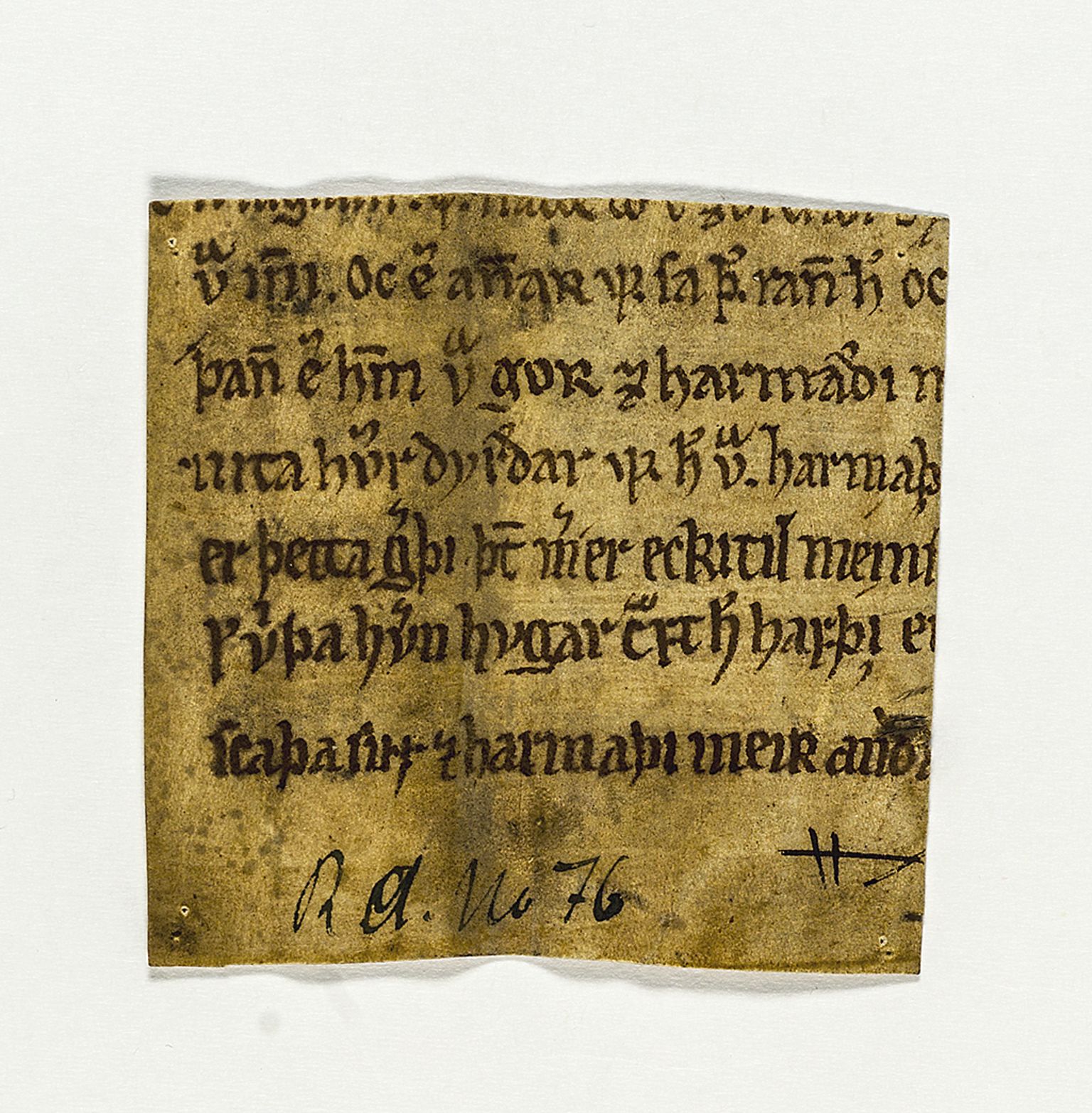 Riksarkivets diplomsamling, RA/EA-5965/F26/L0006: Norrøne membranfragmenter bestand 67-87, 1100-1536, p. 71