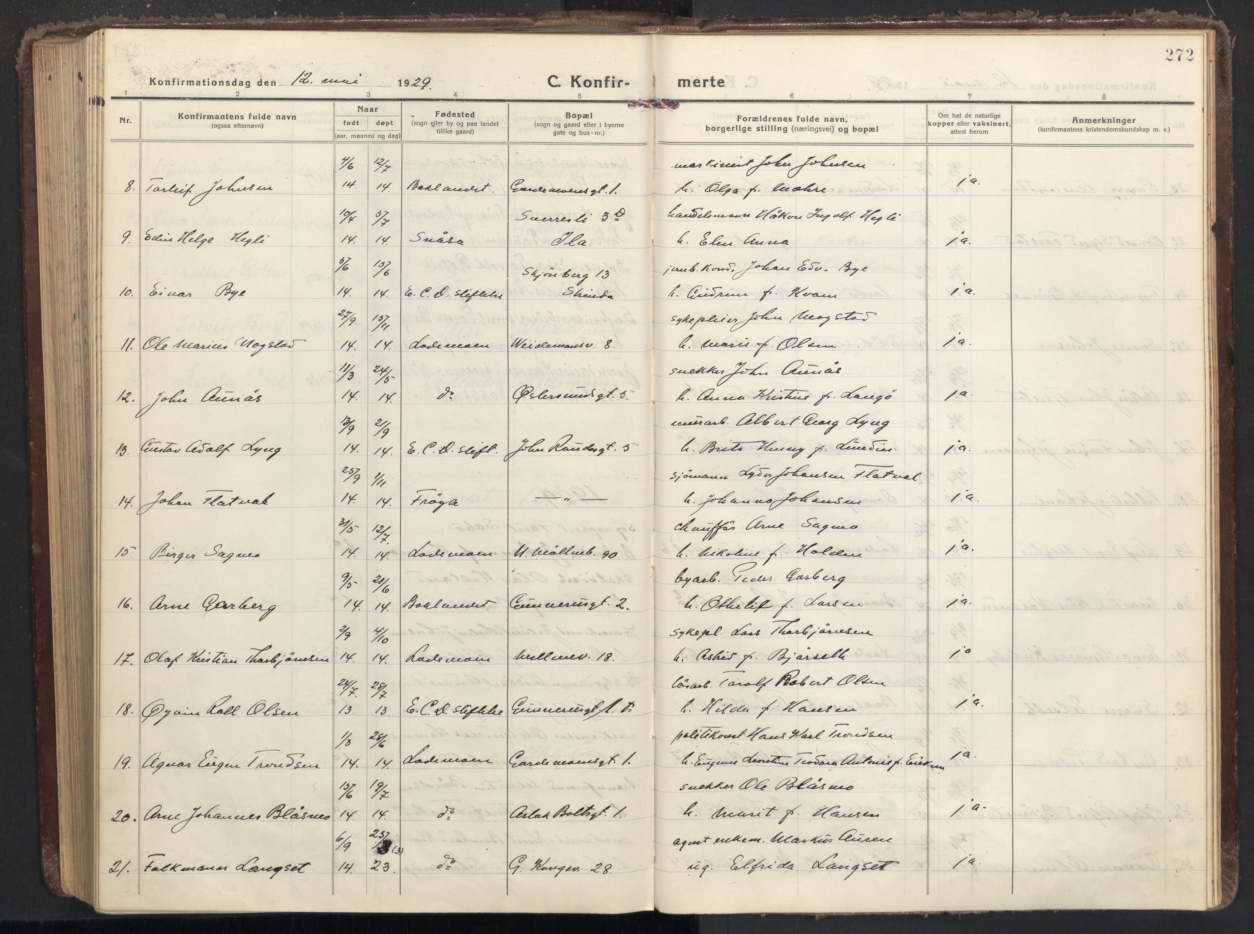 Ministerialprotokoller, klokkerbøker og fødselsregistre - Sør-Trøndelag, SAT/A-1456/605/L0247: Parish register (official) no. 605A09, 1918-1930, p. 272
