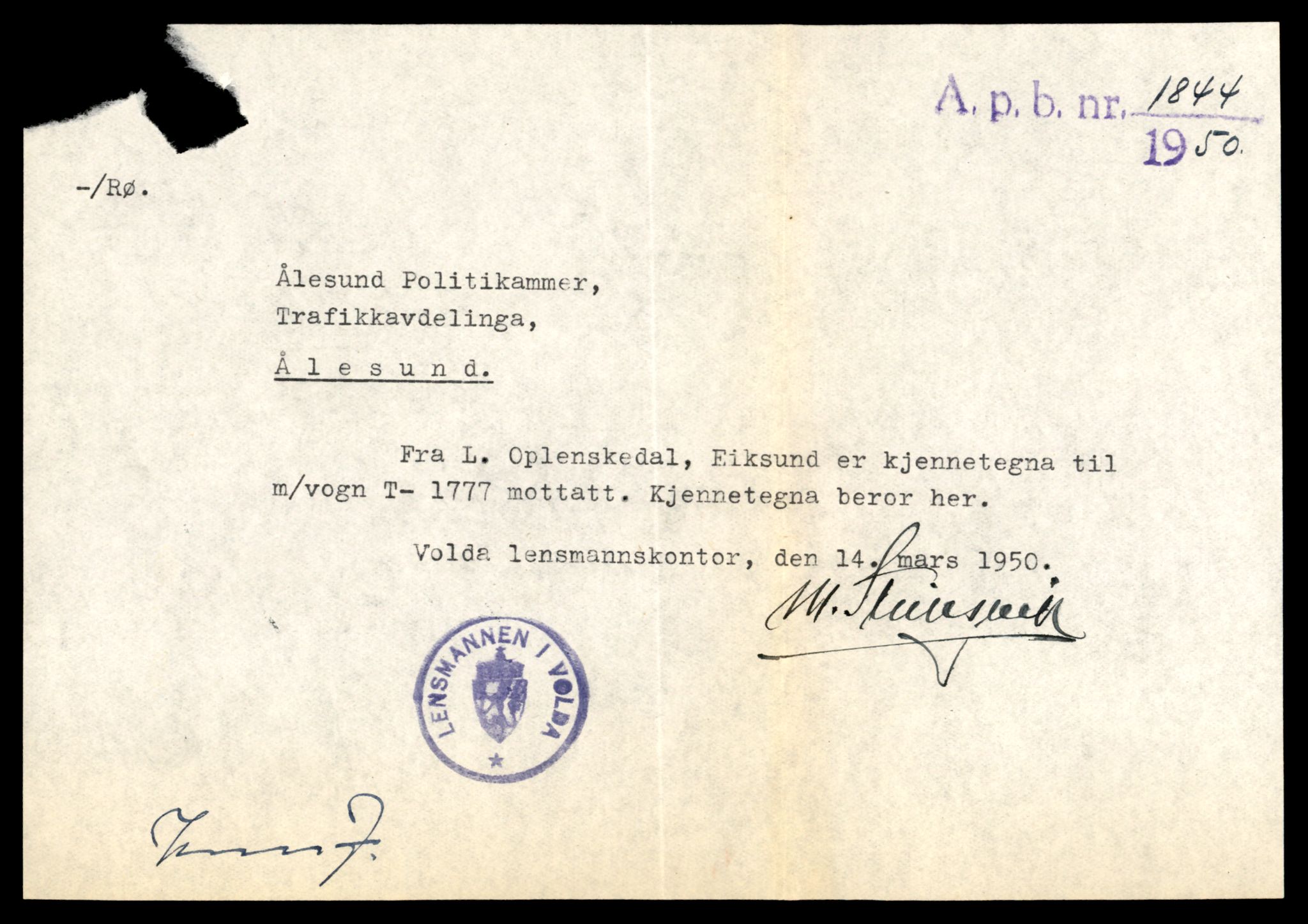 Møre og Romsdal vegkontor - Ålesund trafikkstasjon, AV/SAT-A-4099/F/Fe/L0045: Registreringskort for kjøretøy T 14320 - T 14444, 1927-1998, p. 2105
