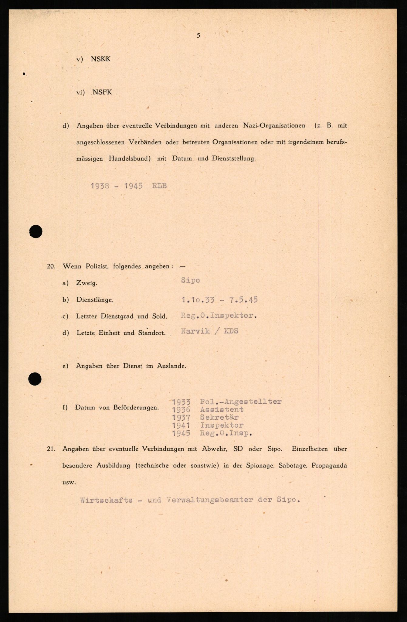 Forsvaret, Forsvarets overkommando II, AV/RA-RAFA-3915/D/Db/L0013: CI Questionaires. Tyske okkupasjonsstyrker i Norge. Tyskere., 1945-1946, p. 60