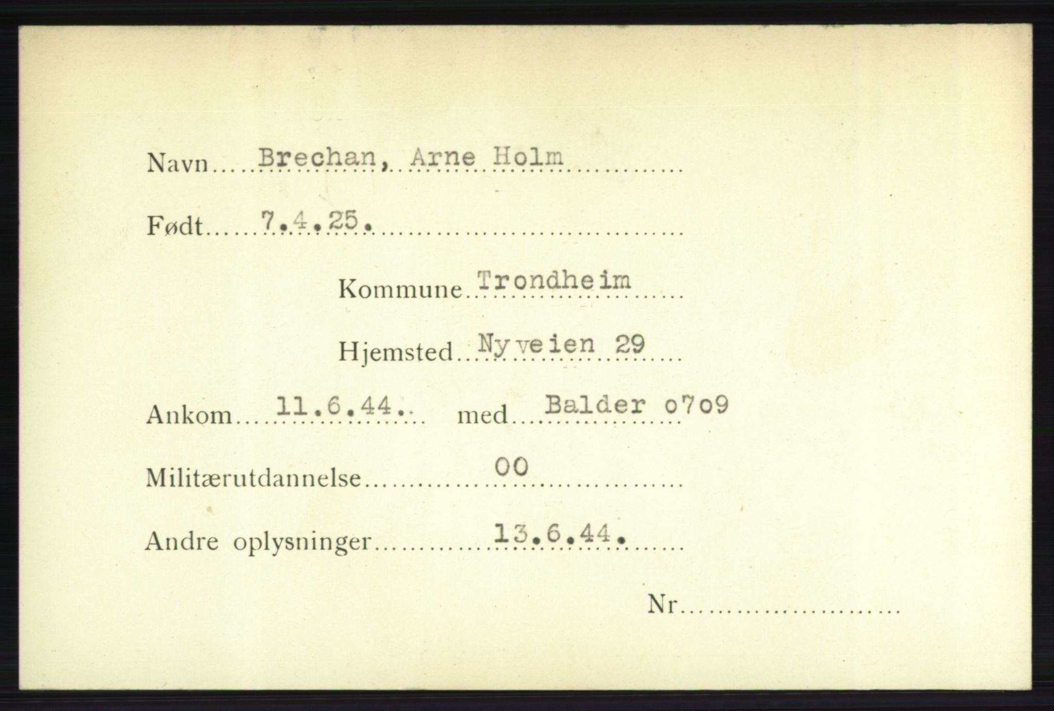 Forsvarets Overkommando. 2. kontor. Arkiv 8.1. Mottakersentralen FDE og FO.II, RA/RAFA-6952/P/Pa/L0003b: Brechan - Bærum, 1940-1945, p. 1