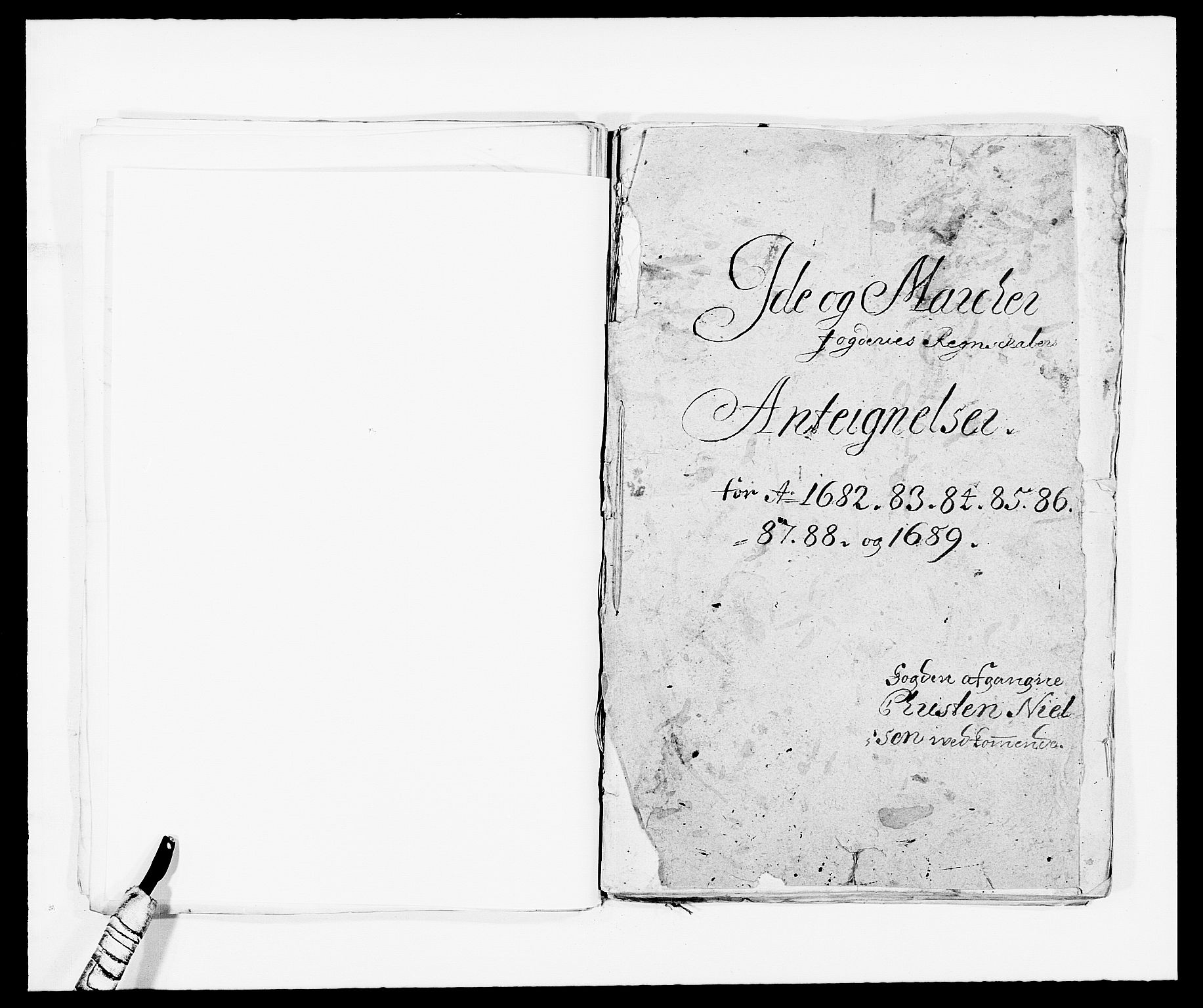 Rentekammeret inntil 1814, Reviderte regnskaper, Fogderegnskap, RA/EA-4092/R01/L0009: Fogderegnskap Idd og Marker, 1689, p. 216