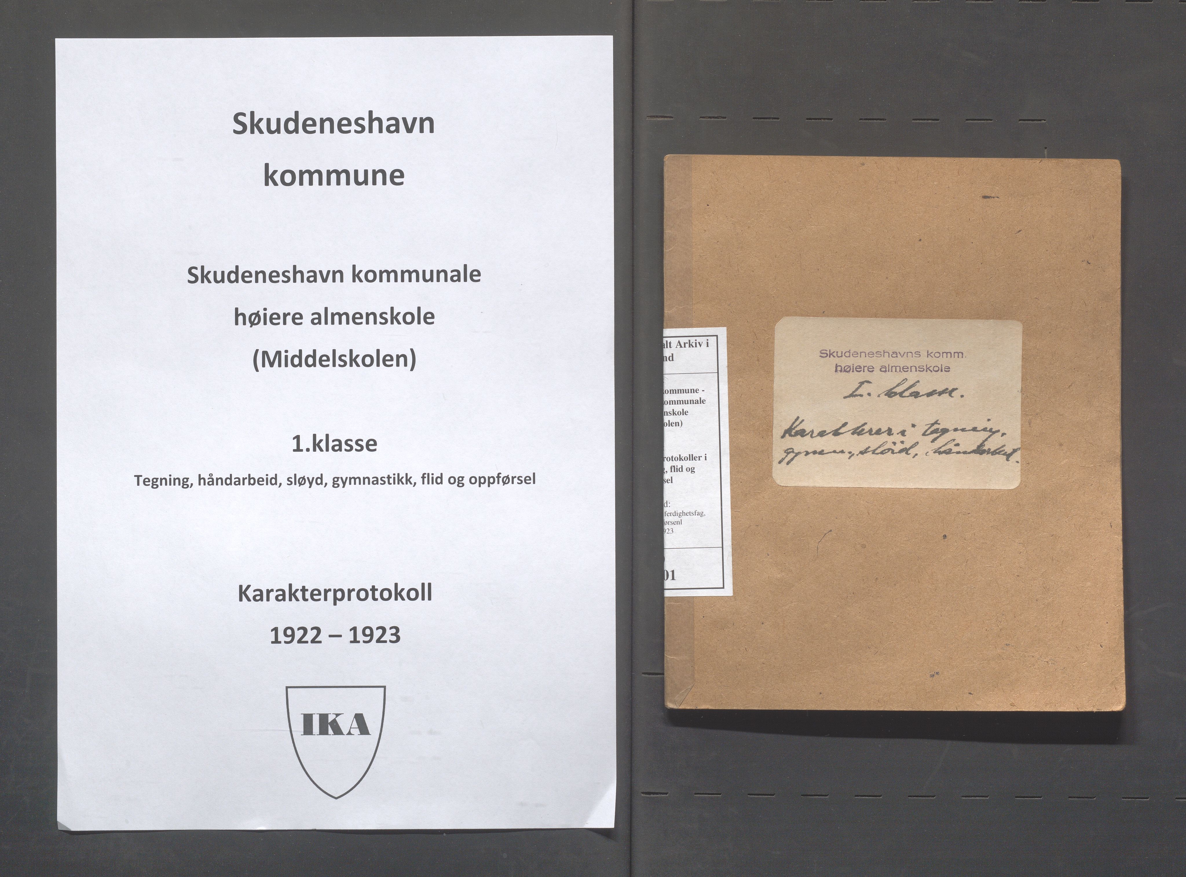 Skudeneshavn kommune - Skudeneshavn kommunale høiere almenskole (Middelskolen), IKAR/A-375/Fb/L0001: Karakterprotokoll i ferdighetsfag, flid og oppførsenl, 1922-1923, p. 1