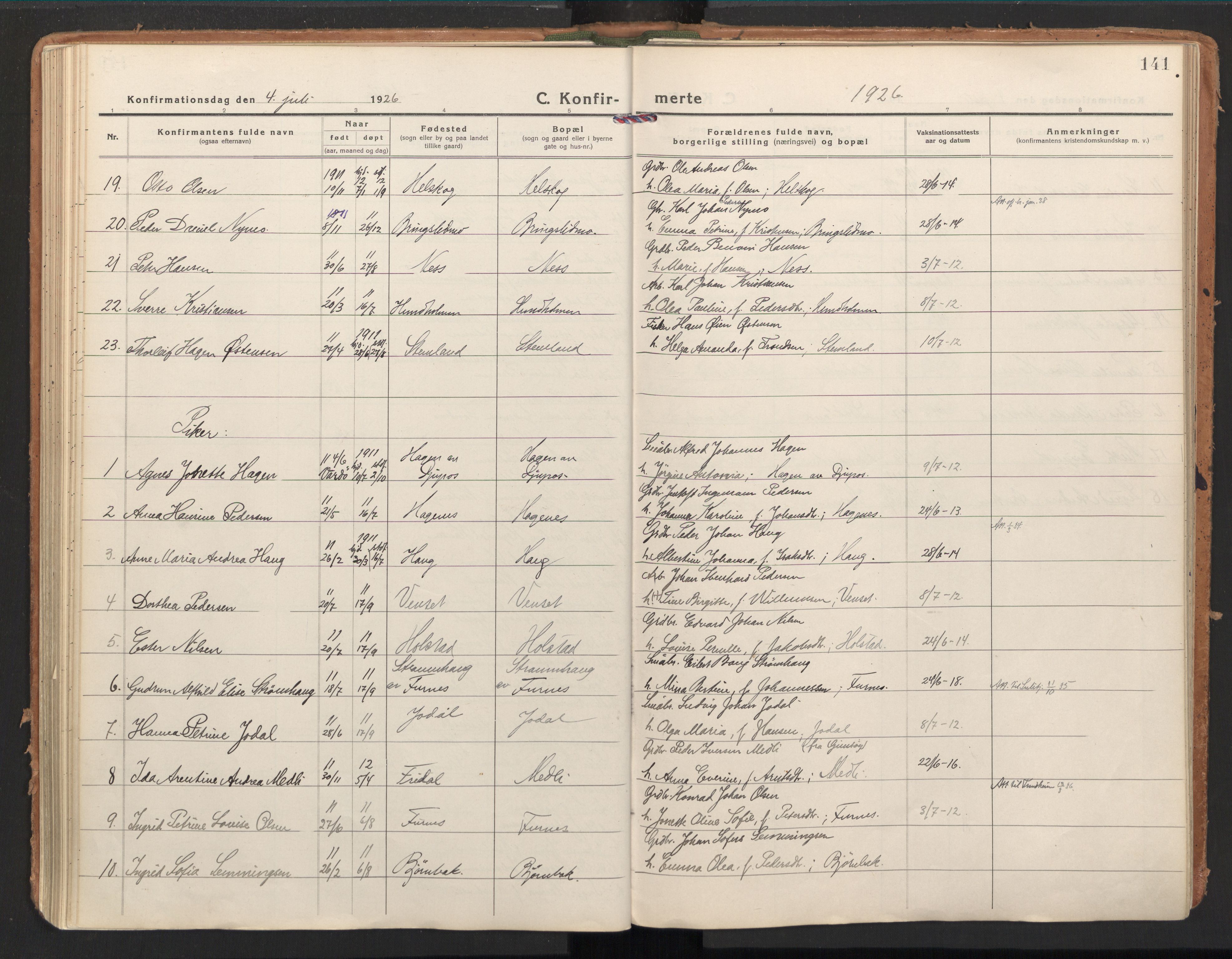 Ministerialprotokoller, klokkerbøker og fødselsregistre - Nordland, SAT/A-1459/851/L0725: Parish register (official) no. 851A02, 1922-1944, p. 141