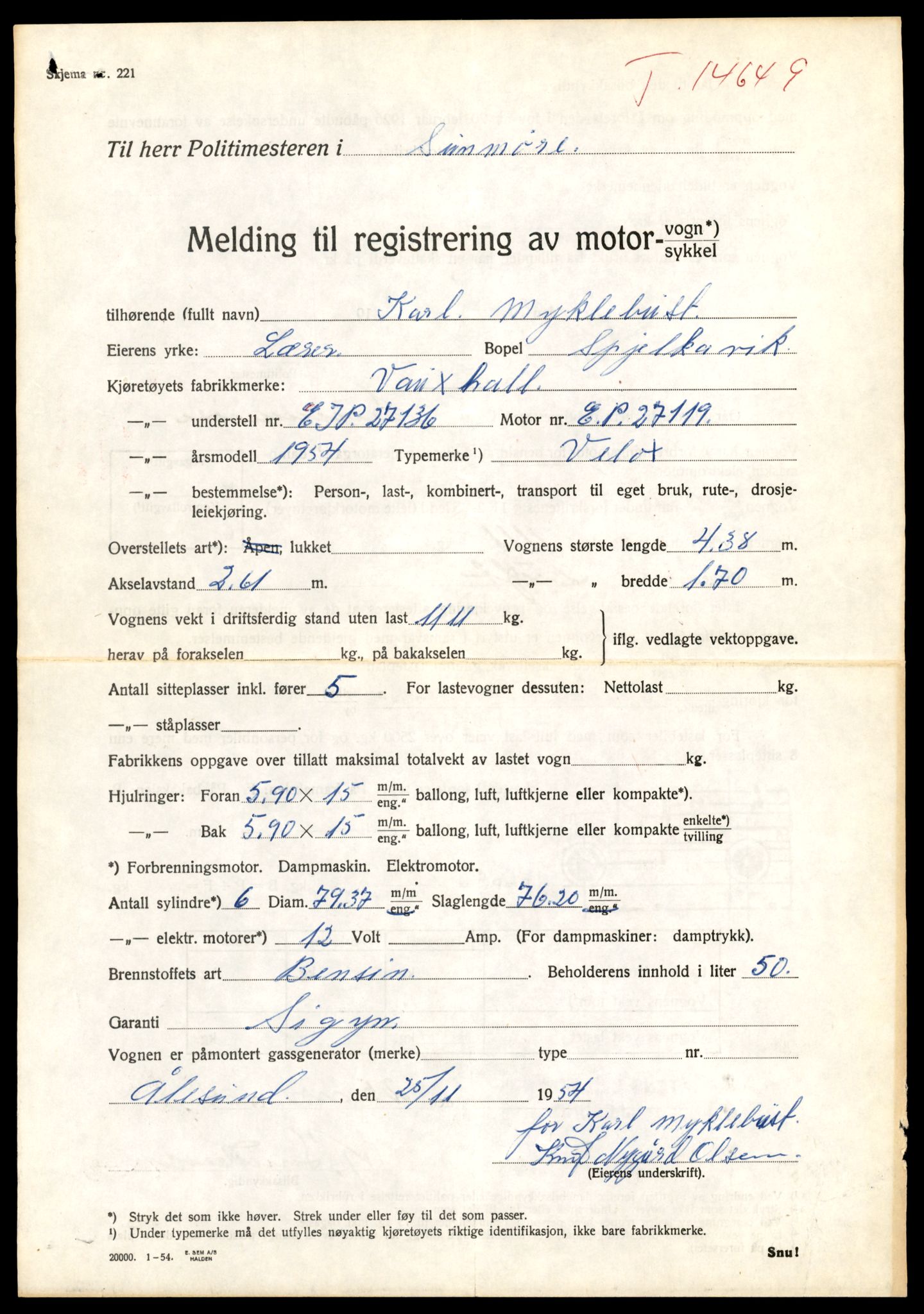 Møre og Romsdal vegkontor - Ålesund trafikkstasjon, AV/SAT-A-4099/F/Fe/L0047: Registreringskort for kjøretøy T 14580 - T 14720, 1927-1998, p. 1641