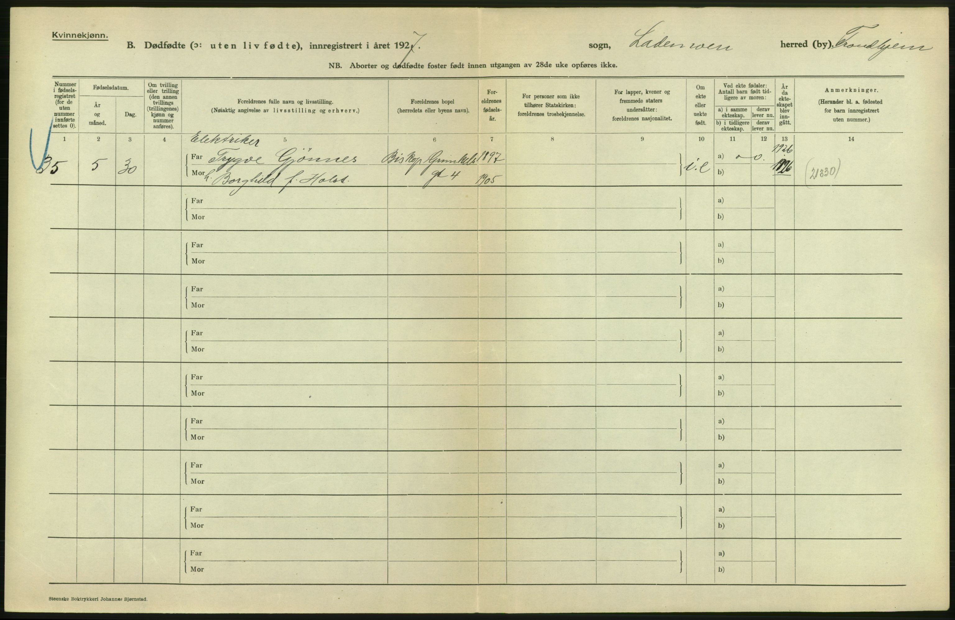 Statistisk sentralbyrå, Sosiodemografiske emner, Befolkning, AV/RA-S-2228/D/Df/Dfc/Dfcg/L0037: Trondheim: Levendefødte menn og kvinner, gifte, døde, dødfødte., 1927, p. 560