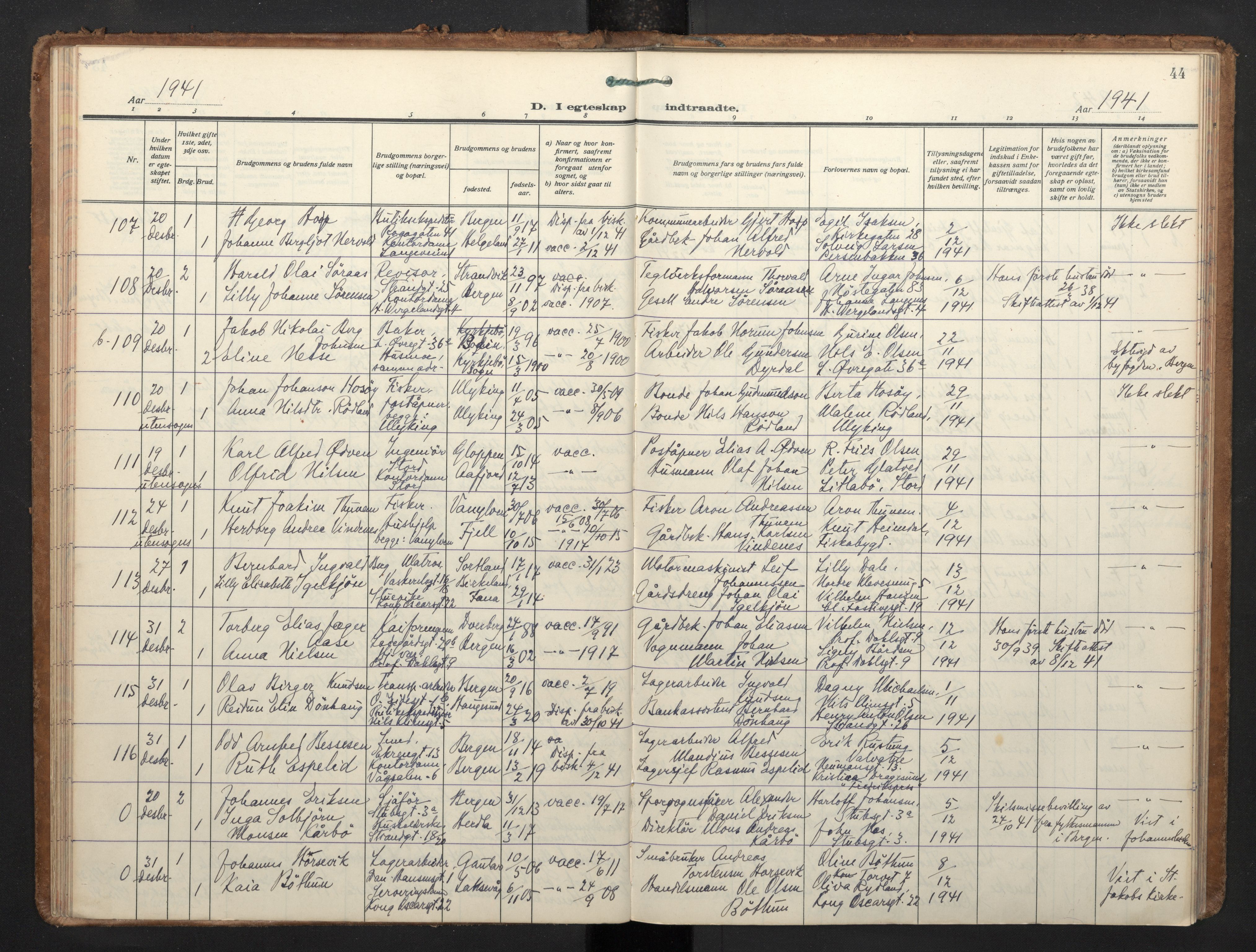 Korskirken sokneprestembete, AV/SAB-A-76101/H/Haa/L0040: Parish register (official) no. D 7, 1938-1952, p. 43b-44a