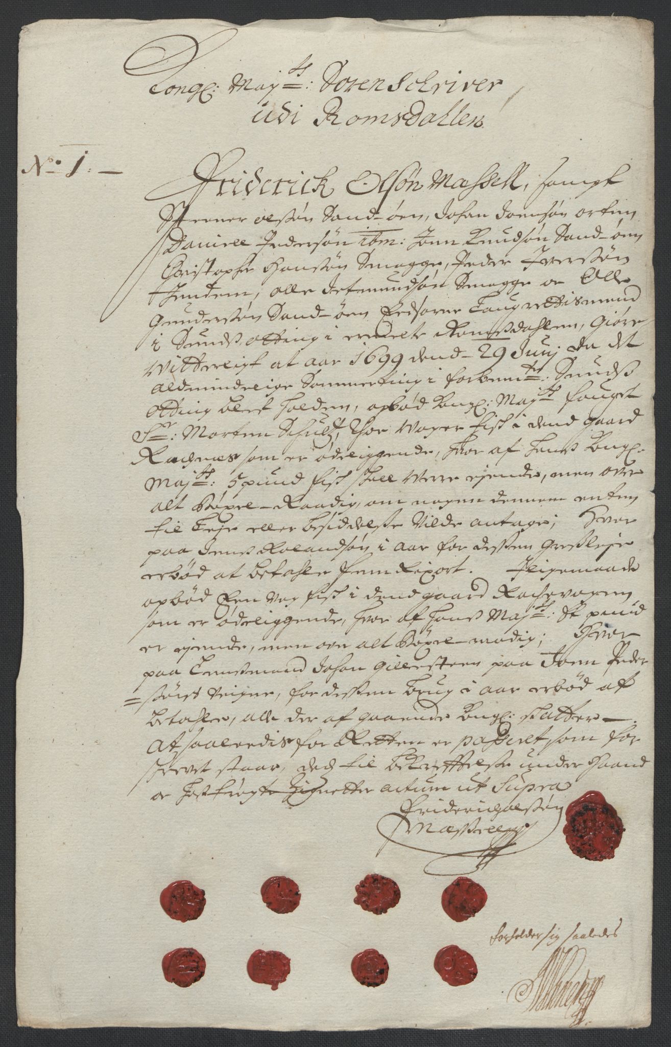 Rentekammeret inntil 1814, Reviderte regnskaper, Fogderegnskap, RA/EA-4092/R55/L3654: Fogderegnskap Romsdal, 1699-1700, p. 140