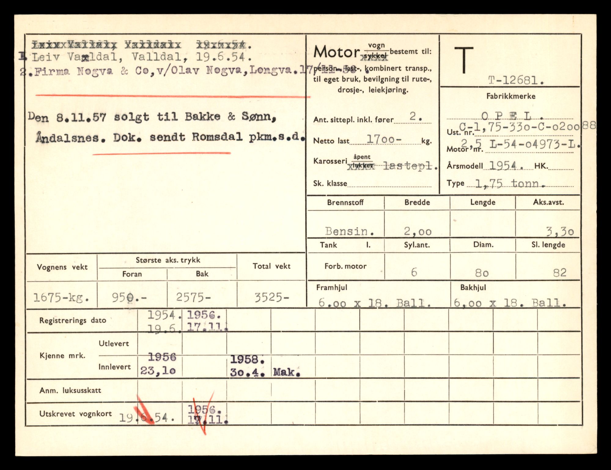 Møre og Romsdal vegkontor - Ålesund trafikkstasjon, AV/SAT-A-4099/F/Fe/L0035: Registreringskort for kjøretøy T 12653 - T 12829, 1927-1998, p. 484
