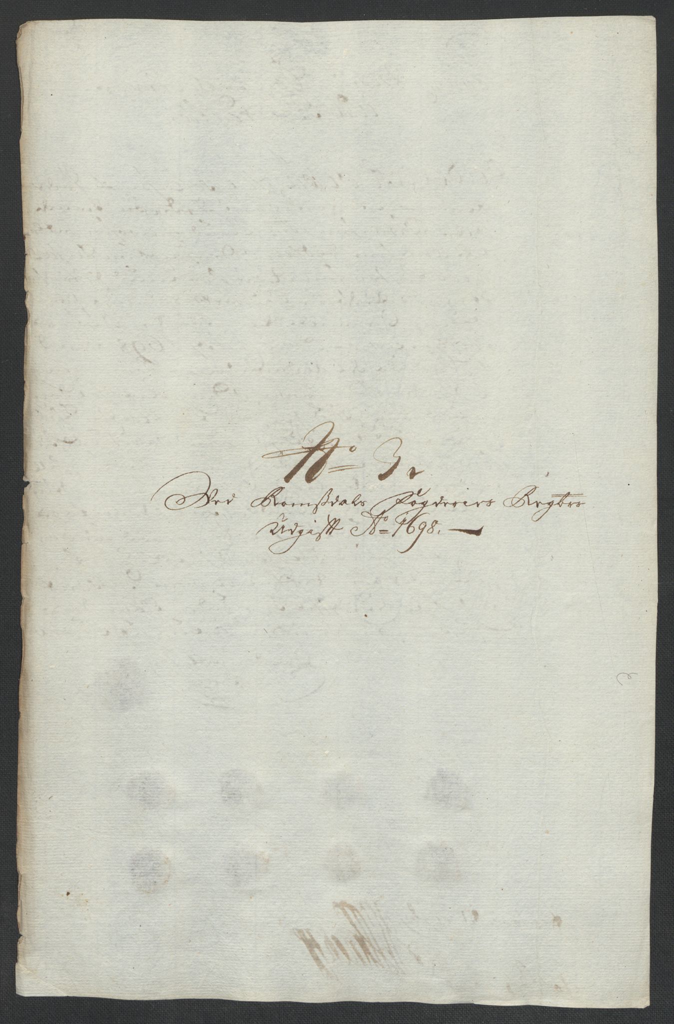 Rentekammeret inntil 1814, Reviderte regnskaper, Fogderegnskap, RA/EA-4092/R55/L3653: Fogderegnskap Romsdal, 1697-1698, p. 362