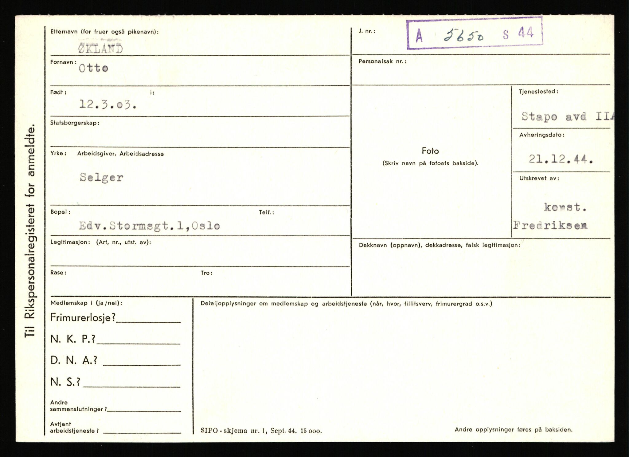 Statspolitiet - Hovedkontoret / Osloavdelingen, AV/RA-S-1329/C/Ca/L0016: Uberg - Øystese, 1943-1945, p. 3582