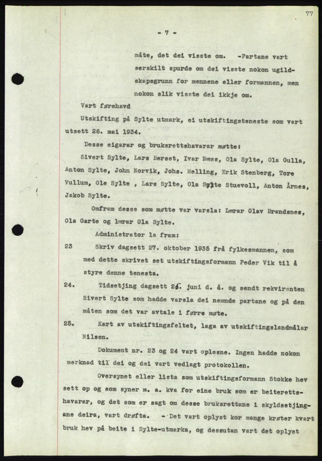 Nordmøre sorenskriveri, AV/SAT-A-4132/1/2/2Ca: Mortgage book no. A81, 1937-1937, Diary no: : 588/1937