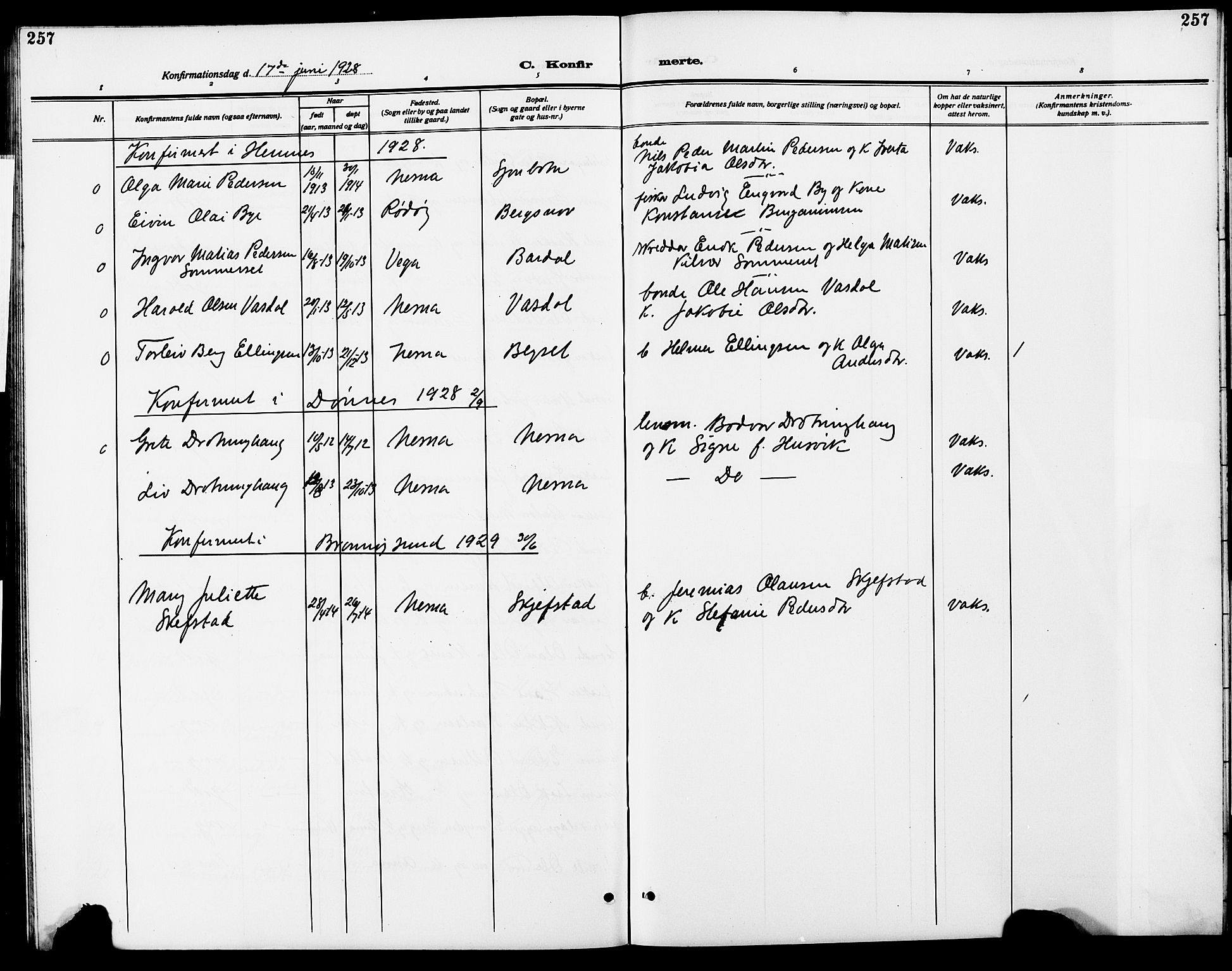 Ministerialprotokoller, klokkerbøker og fødselsregistre - Nordland, SAT/A-1459/838/L0560: Parish register (copy) no. 838C07, 1910-1928, p. 257