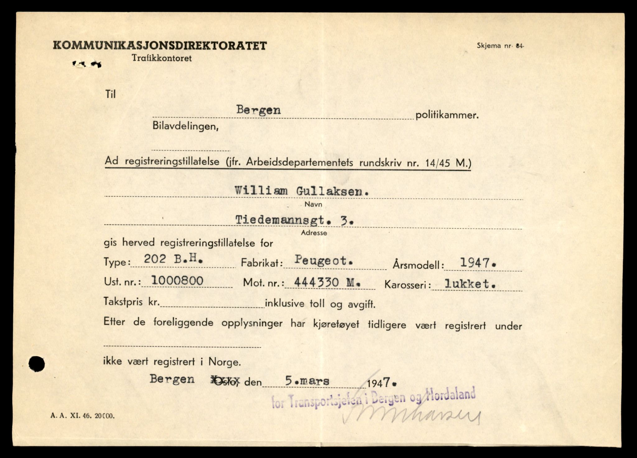 Møre og Romsdal vegkontor - Ålesund trafikkstasjon, AV/SAT-A-4099/F/Fe/L0049: Registreringskort for kjøretøy T 14864 - T 18613, 1927-1998, p. 2795