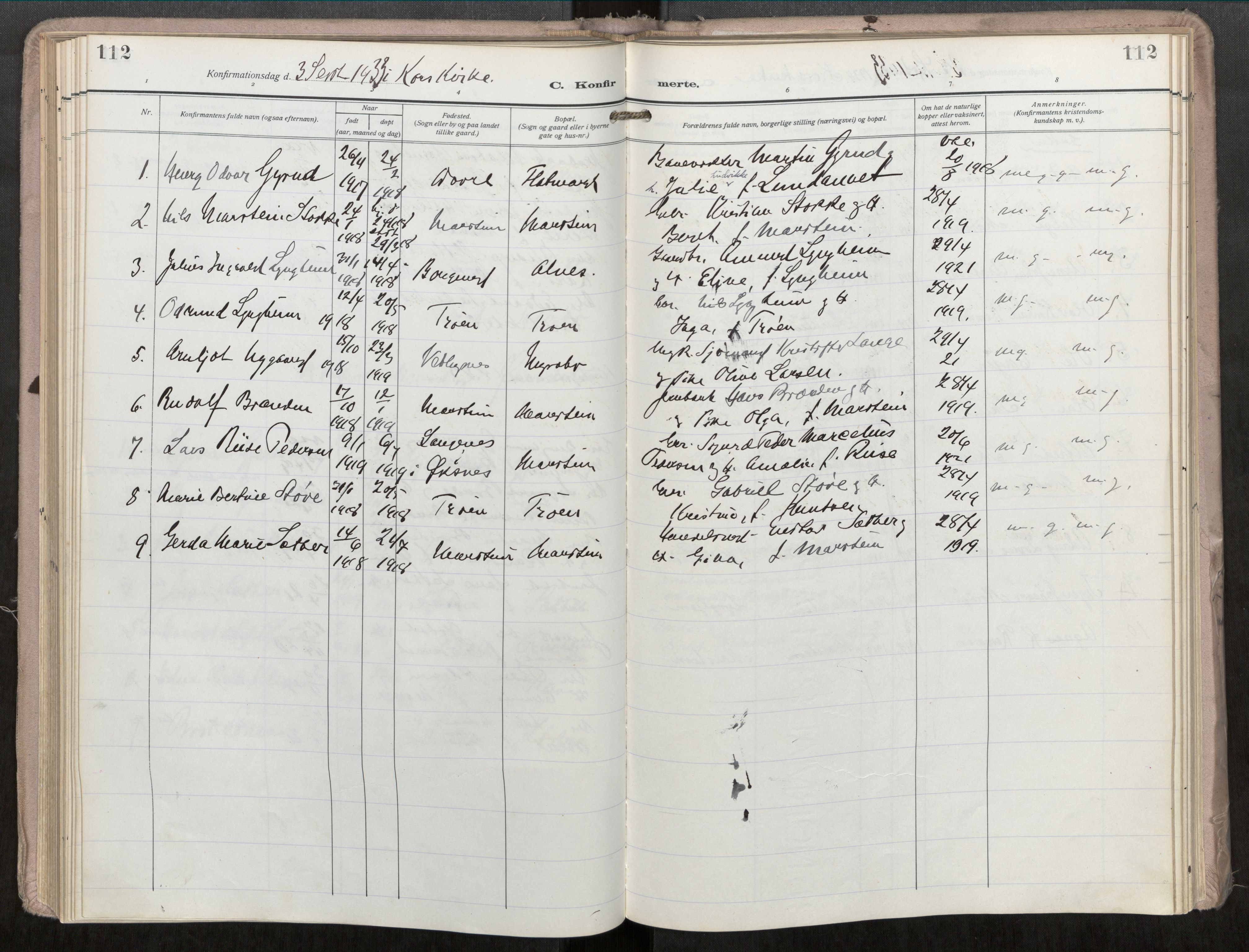 Ministerialprotokoller, klokkerbøker og fødselsregistre - Møre og Romsdal, AV/SAT-A-1454/546/L0601: Parish register (official) no. 546A04, 1919-1956, p. 112