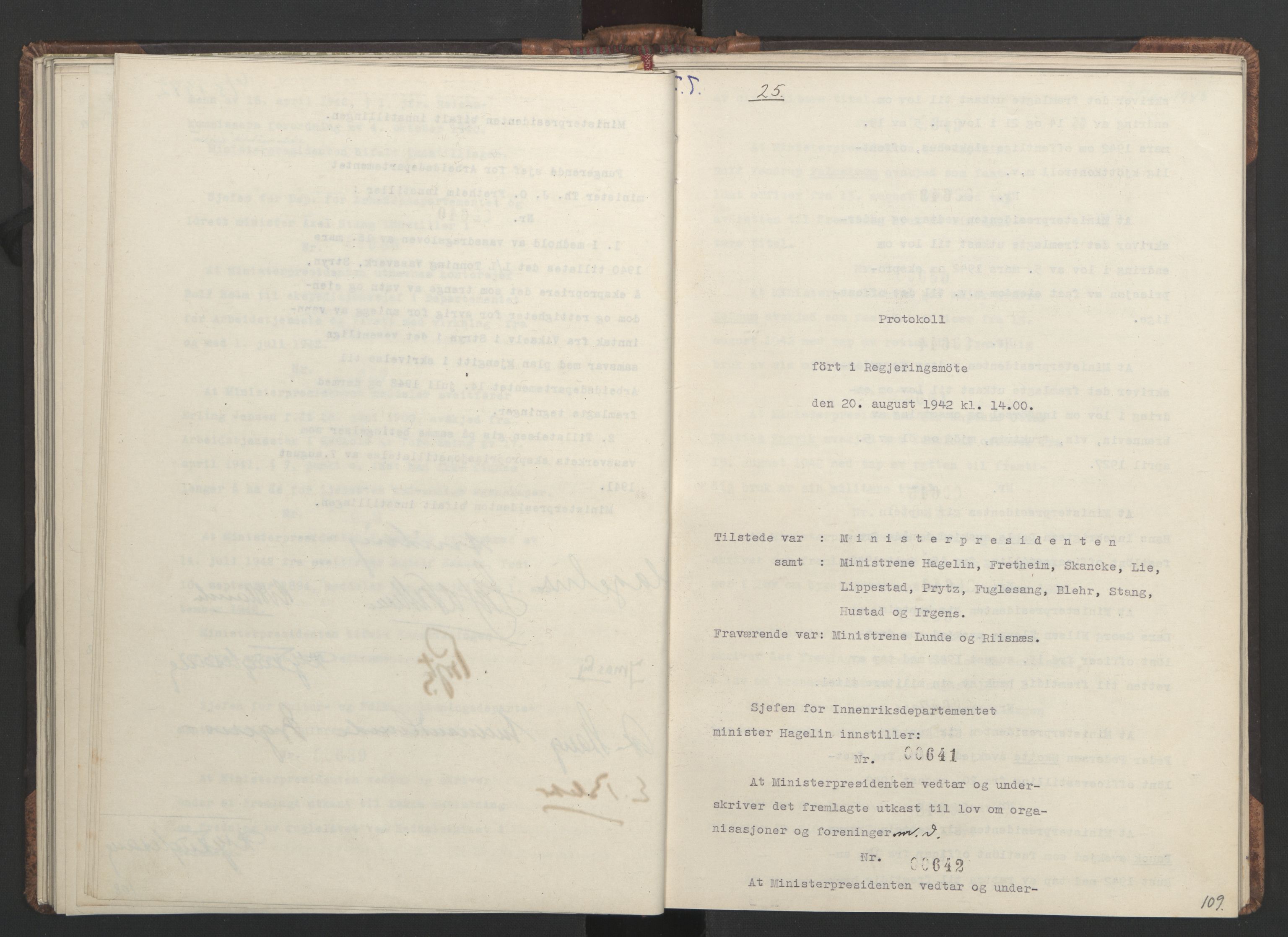 NS-administrasjonen 1940-1945 (Statsrådsekretariatet, de kommisariske statsråder mm), AV/RA-S-4279/D/Da/L0001: Beslutninger og tillegg (1-952 og 1-32), 1942, p. 112