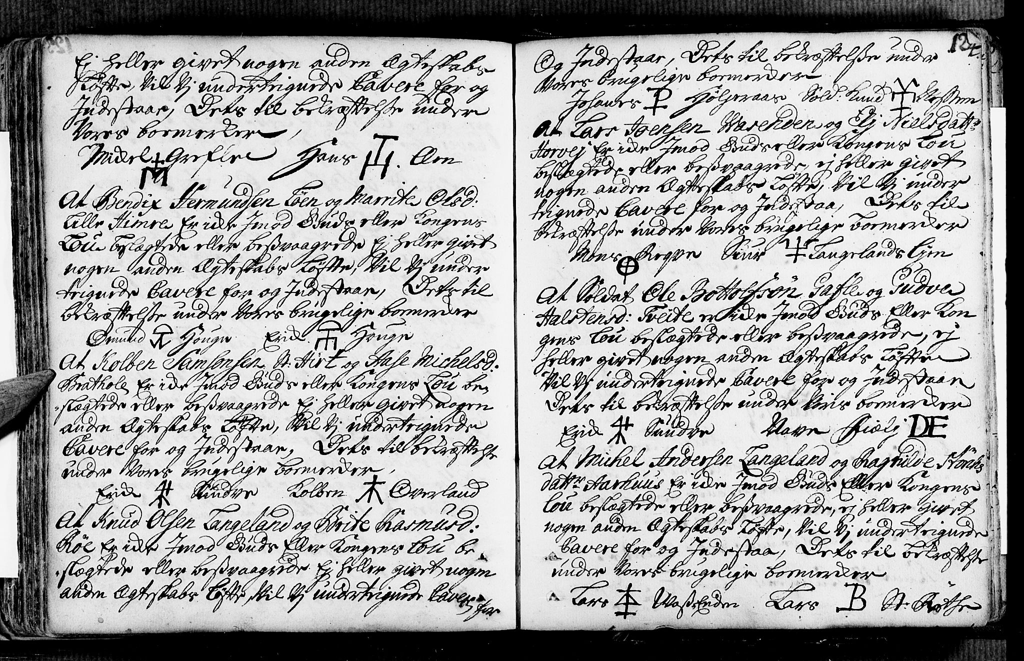 Voss sokneprestembete, AV/SAB-A-79001/H/Haa: Parish register (official) no. A 2, 1709-1730, p. 124