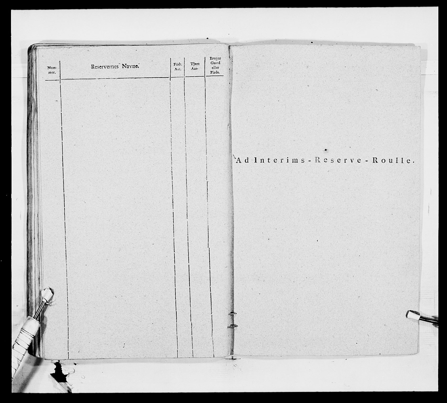 Generalitets- og kommissariatskollegiet, Det kongelige norske kommissariatskollegium, AV/RA-EA-5420/E/Eh/L0012: Smålenske dragonregiment, 1810, p. 410