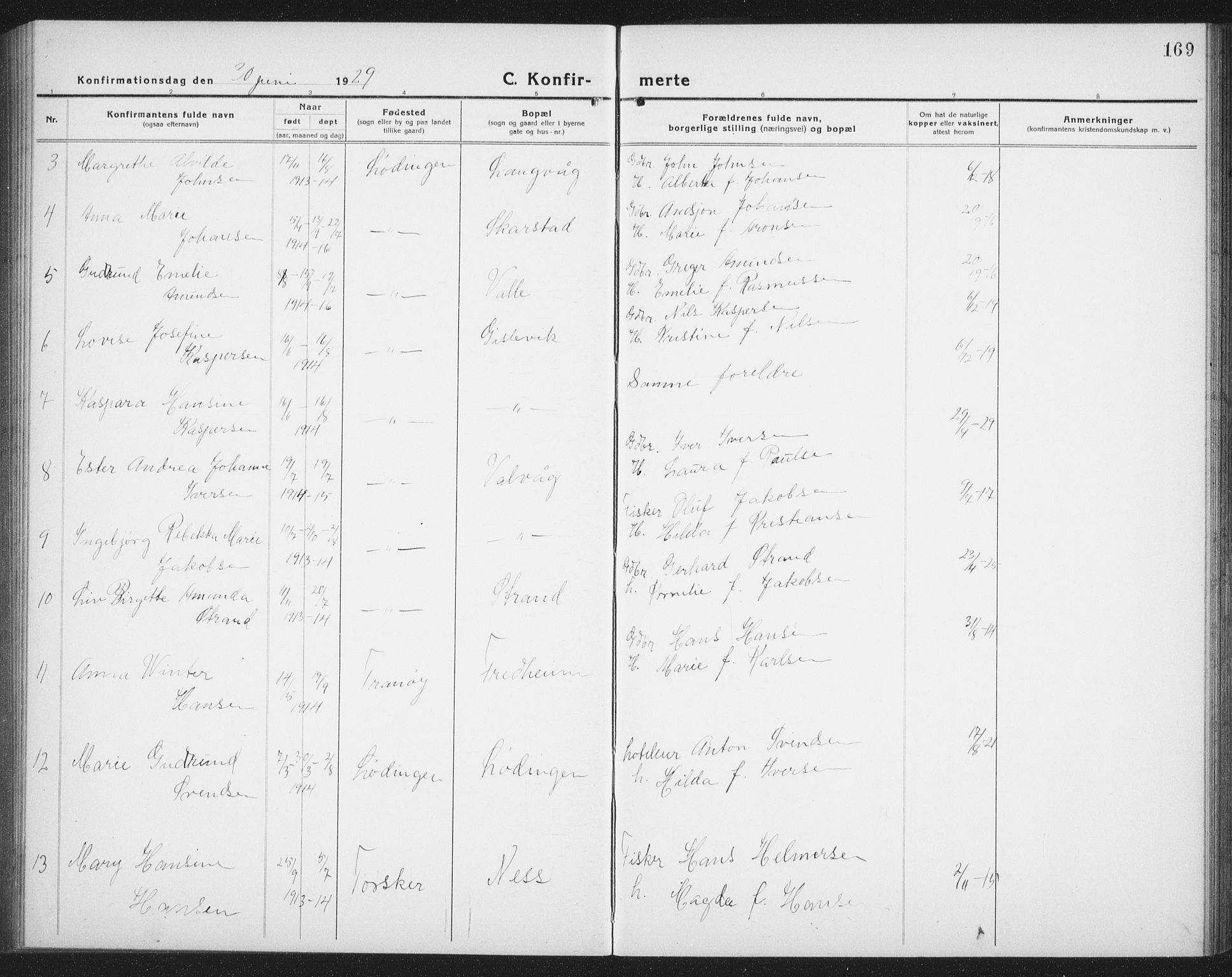 Ministerialprotokoller, klokkerbøker og fødselsregistre - Nordland, AV/SAT-A-1459/872/L1049: Parish register (copy) no. 872C05, 1920-1938, p. 169