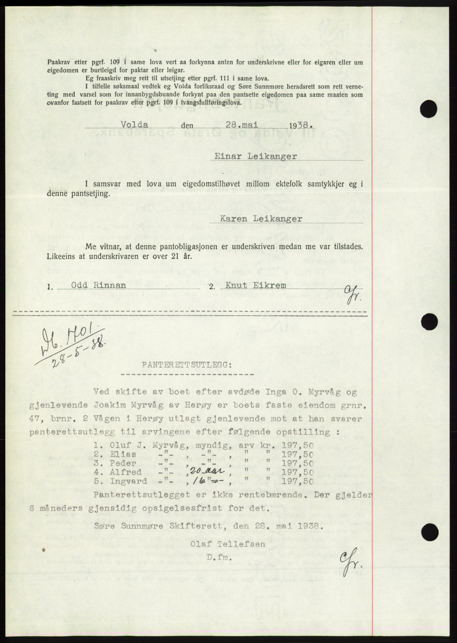 Søre Sunnmøre sorenskriveri, AV/SAT-A-4122/1/2/2C/L0065: Mortgage book no. 59, 1938-1938, Diary no: : 700/1938