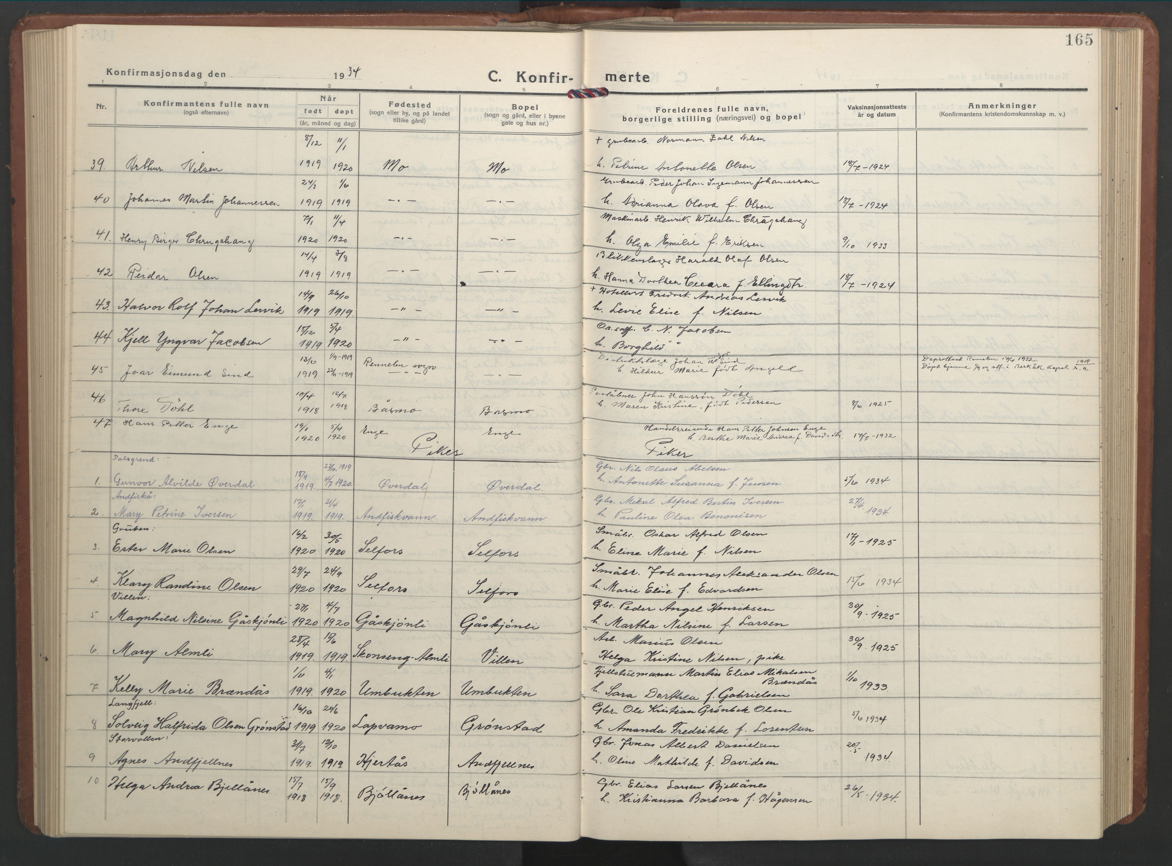 Ministerialprotokoller, klokkerbøker og fødselsregistre - Nordland, AV/SAT-A-1459/827/L0425: Parish register (copy) no. 827C14, 1931-1946, p. 165