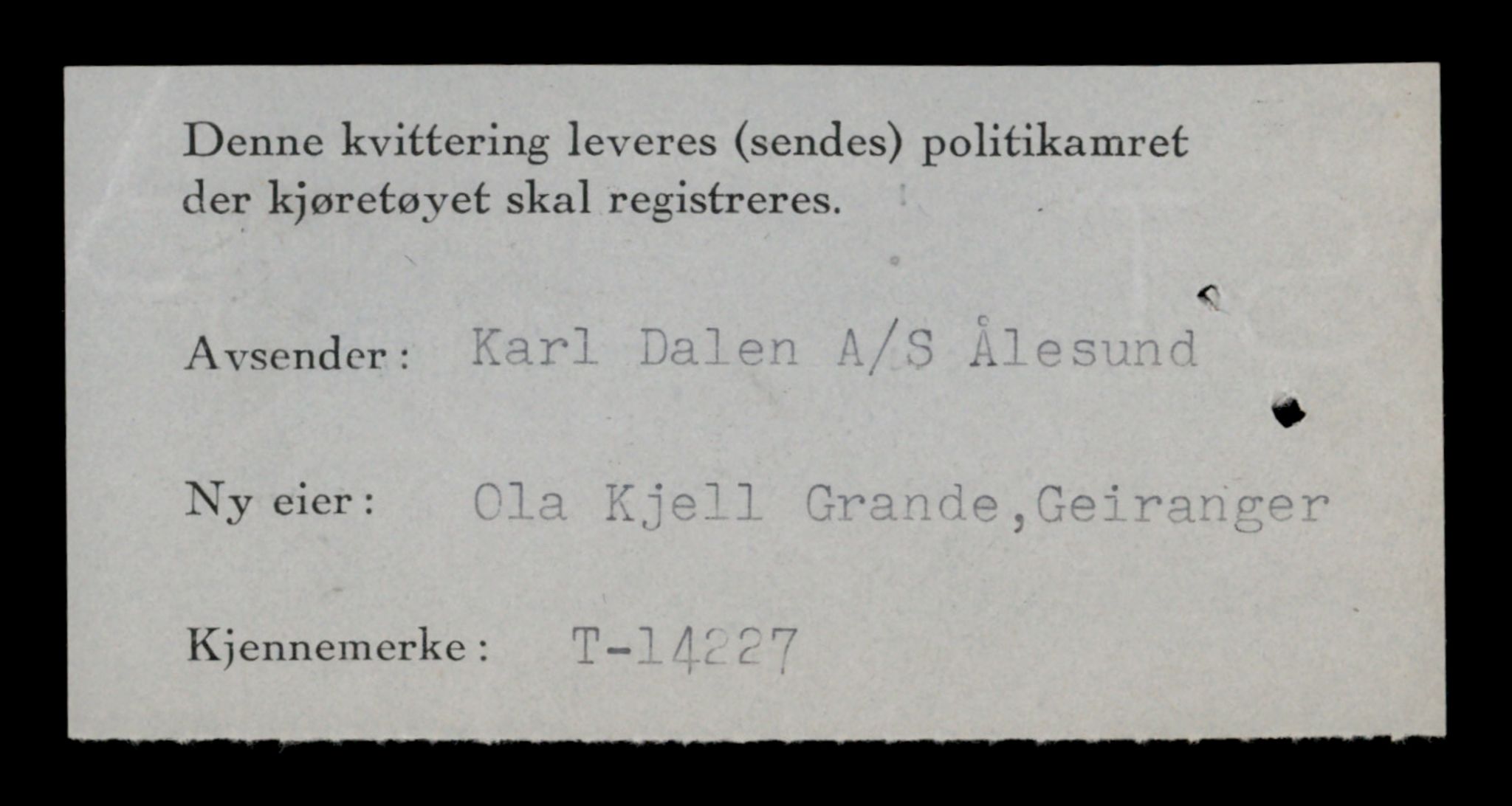 Møre og Romsdal vegkontor - Ålesund trafikkstasjon, AV/SAT-A-4099/F/Fe/L0044: Registreringskort for kjøretøy T 14205 - T 14319, 1927-1998, p. 677