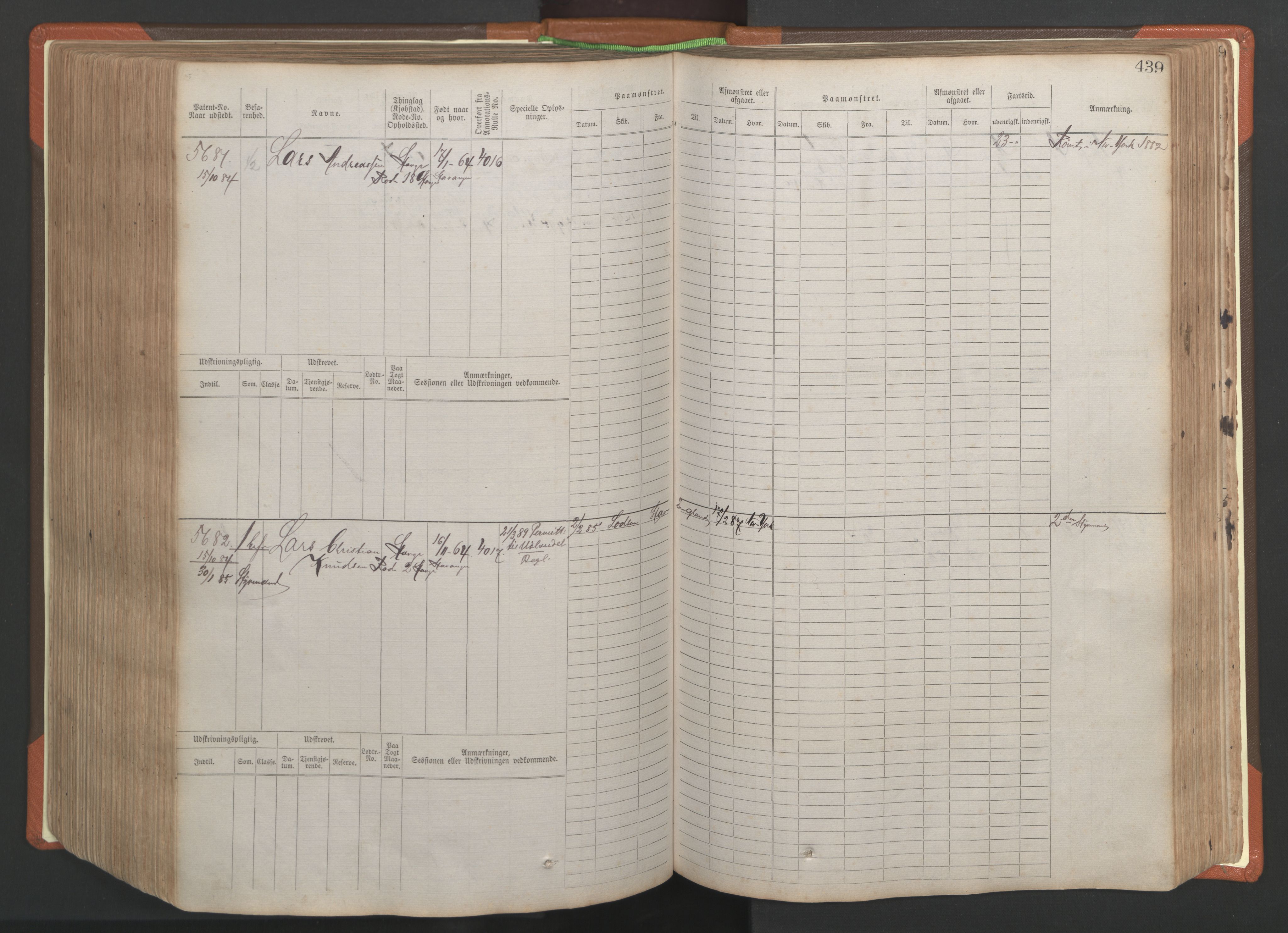 Stavanger sjømannskontor, AV/SAST-A-102006/F/Fb/Fbb/L0009: Sjøfartshovedrulle, patentnr. 4805-6006, 1879-1887, p. 445