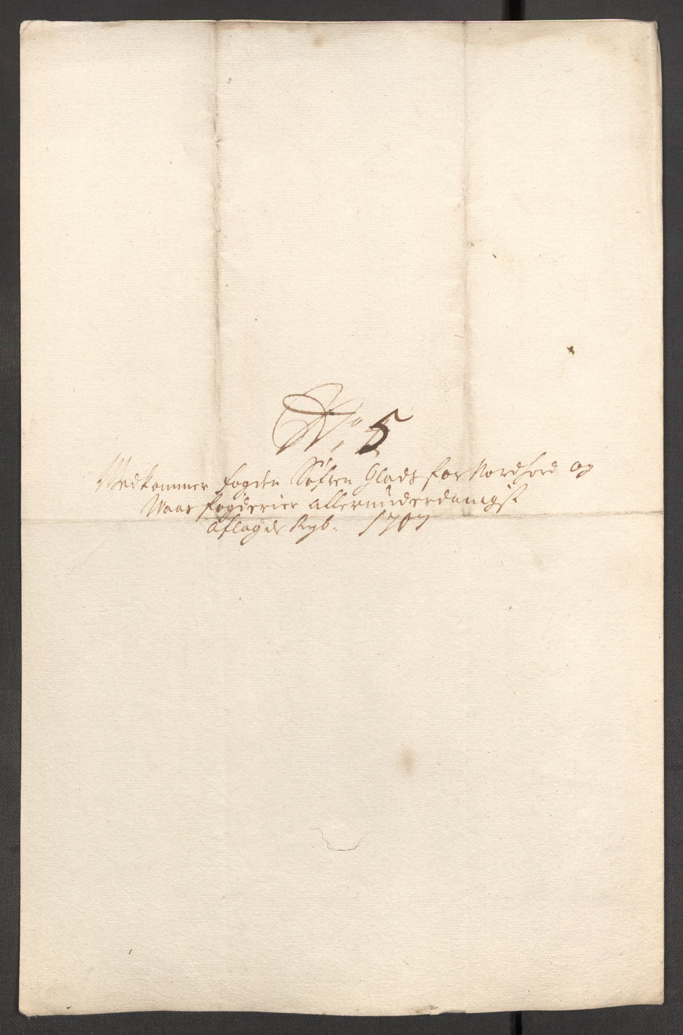 Rentekammeret inntil 1814, Reviderte regnskaper, Fogderegnskap, AV/RA-EA-4092/R51/L3188: Fogderegnskap Nordhordland og Voss, 1706-1707, p. 111