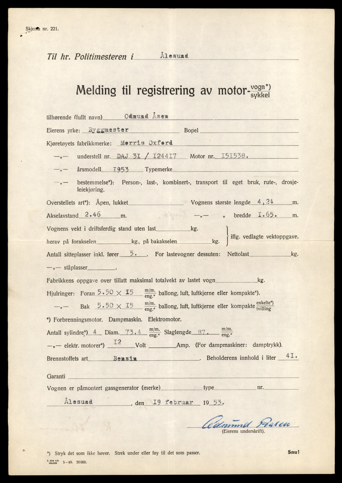 Møre og Romsdal vegkontor - Ålesund trafikkstasjon, AV/SAT-A-4099/F/Fe/L0042: Registreringskort for kjøretøy T 13906 - T 14079, 1927-1998, p. 3057