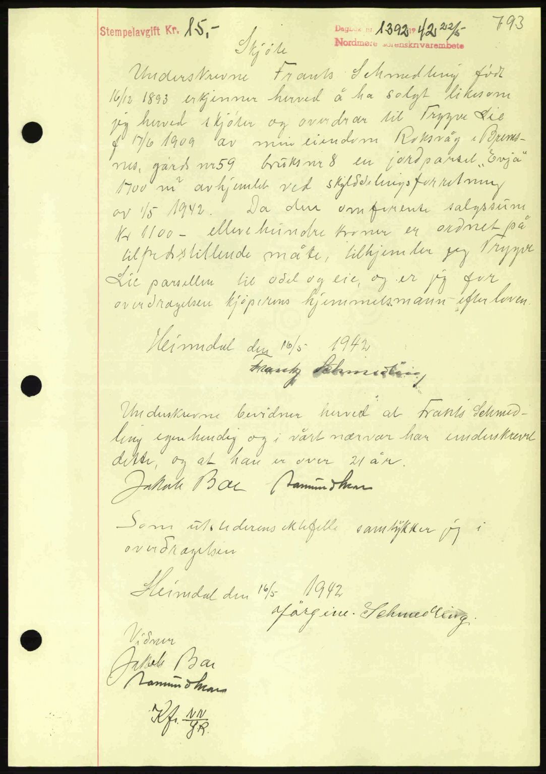 Nordmøre sorenskriveri, AV/SAT-A-4132/1/2/2Ca: Mortgage book no. A92, 1942-1942, Diary no: : 1392/1942