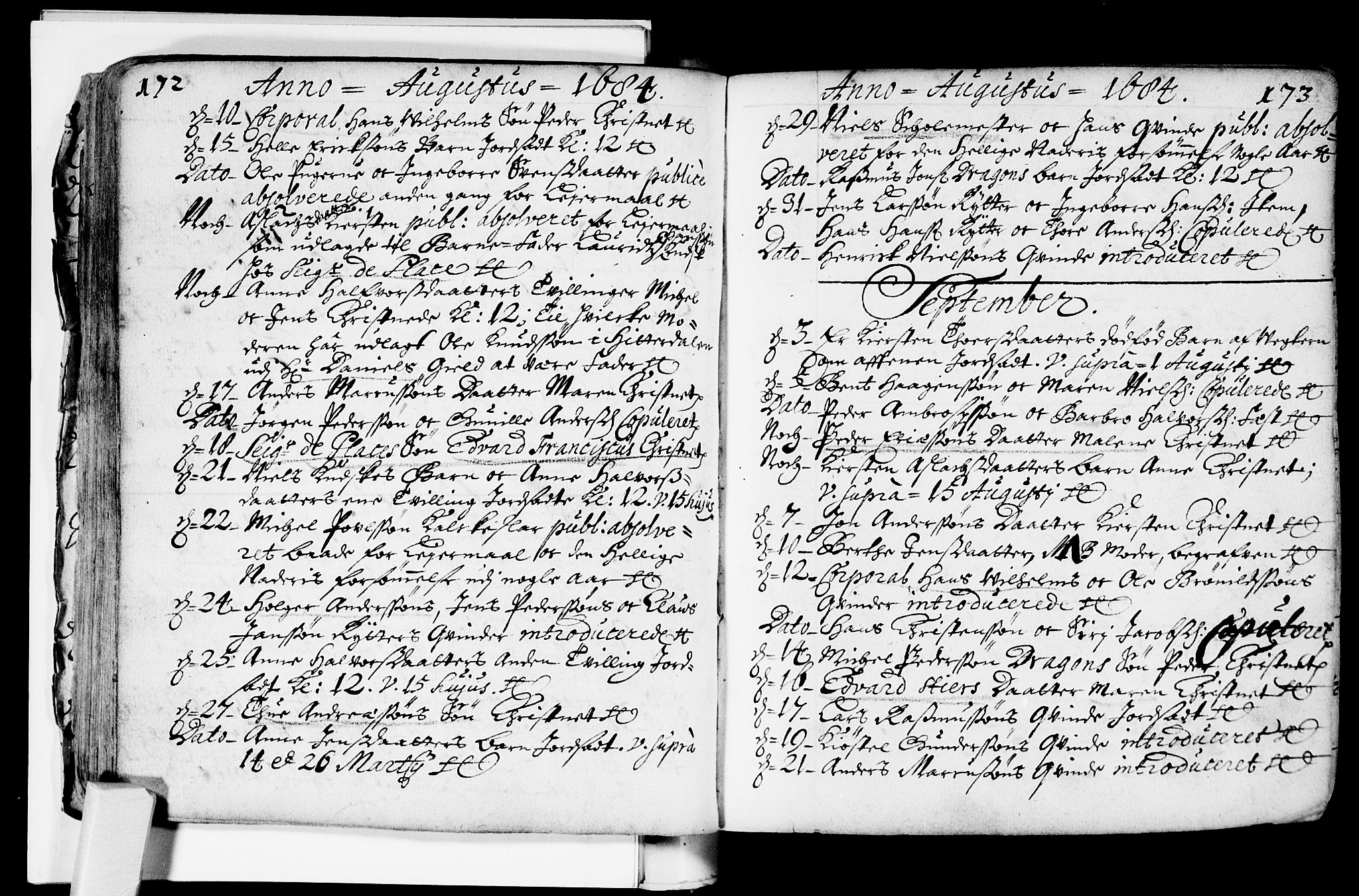 Bragernes kirkebøker, AV/SAKO-A-6/F/Fa/L0002: Parish register (official) no. I 2, 1680-1705, p. 172-173