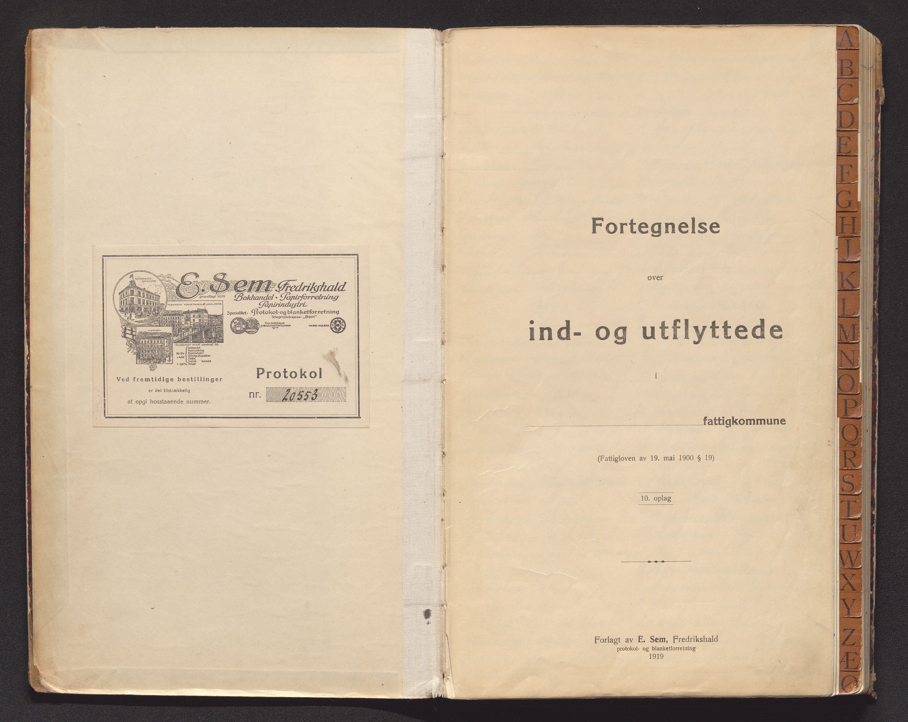 Sandar lensmannskontor, AV/SAKO-A-545/O/Oa/L0005: Protokoll over inn- og utflyttede, 1920-1923