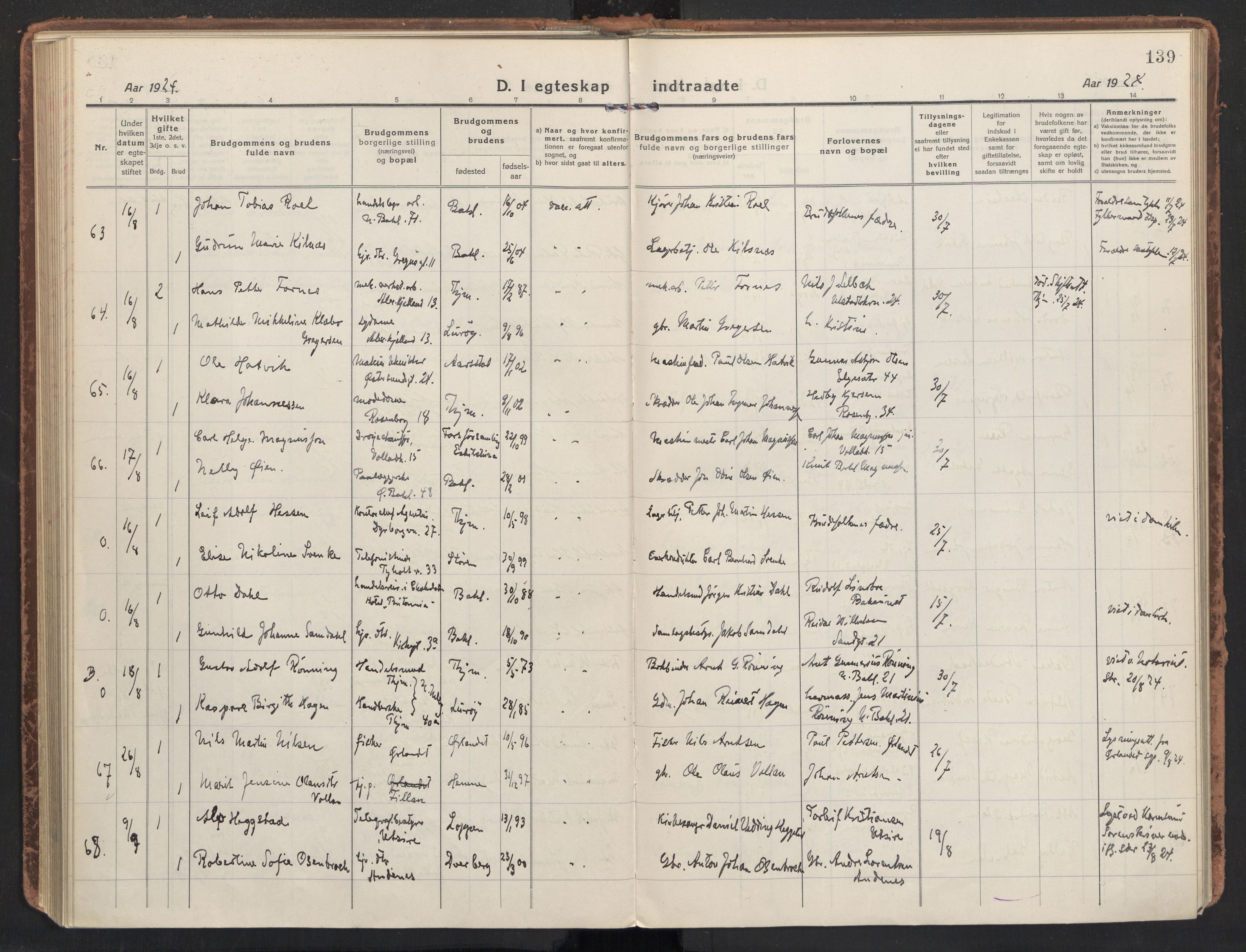 Ministerialprotokoller, klokkerbøker og fødselsregistre - Sør-Trøndelag, AV/SAT-A-1456/604/L0206: Parish register (official) no. 604A26, 1917-1931, p. 139