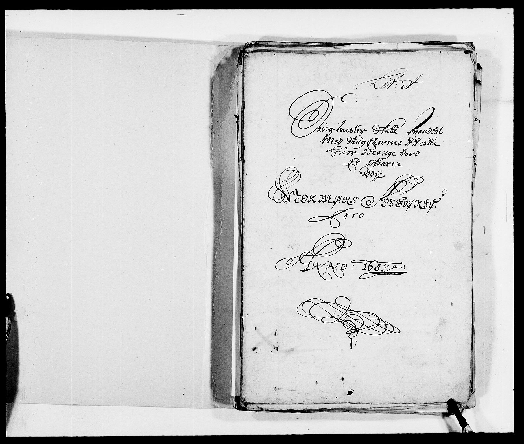 Rentekammeret inntil 1814, Reviderte regnskaper, Fogderegnskap, RA/EA-4092/R56/L3733: Fogderegnskap Nordmøre, 1687-1689, p. 12