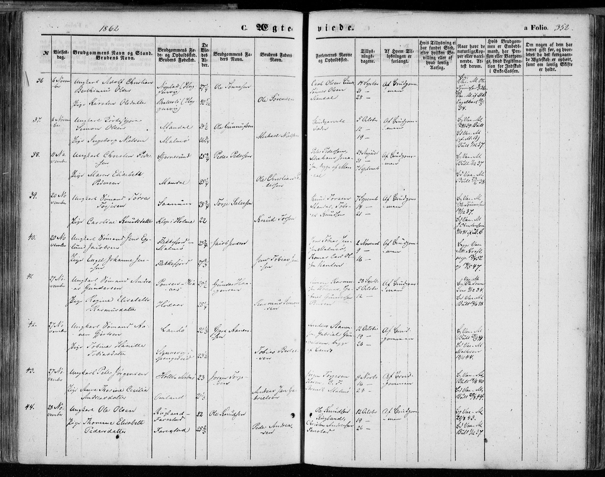 Mandal sokneprestkontor, AV/SAK-1111-0030/F/Fa/Faa/L0014: Parish register (official) no. A 14, 1859-1872, p. 352