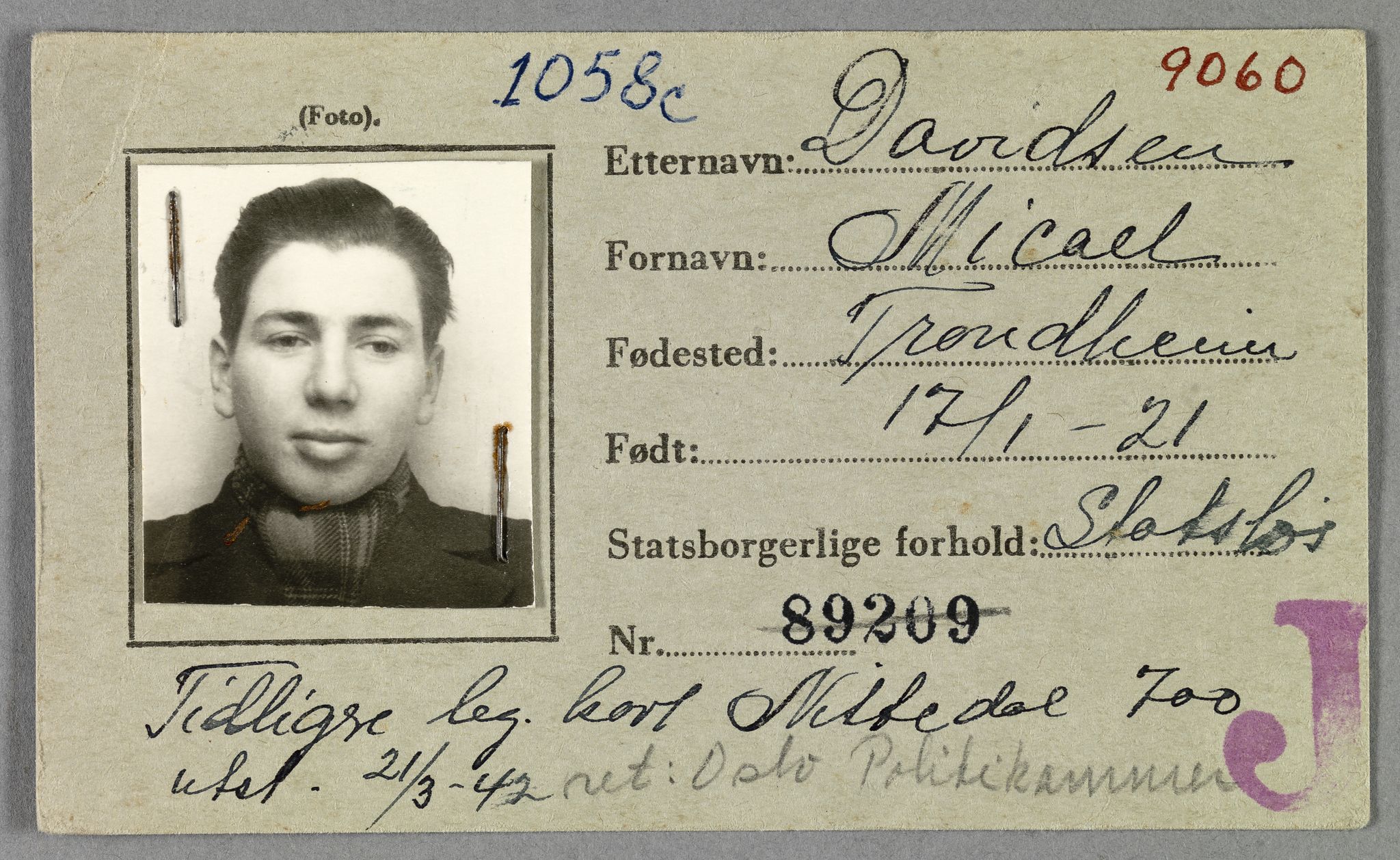 Sosialdepartementet, Våre Falne, AV/RA-S-1708/E/Ee/L0021A: Fotografier av jøder på legitimasjonskort (1941-42), 1941-1942, p. 71