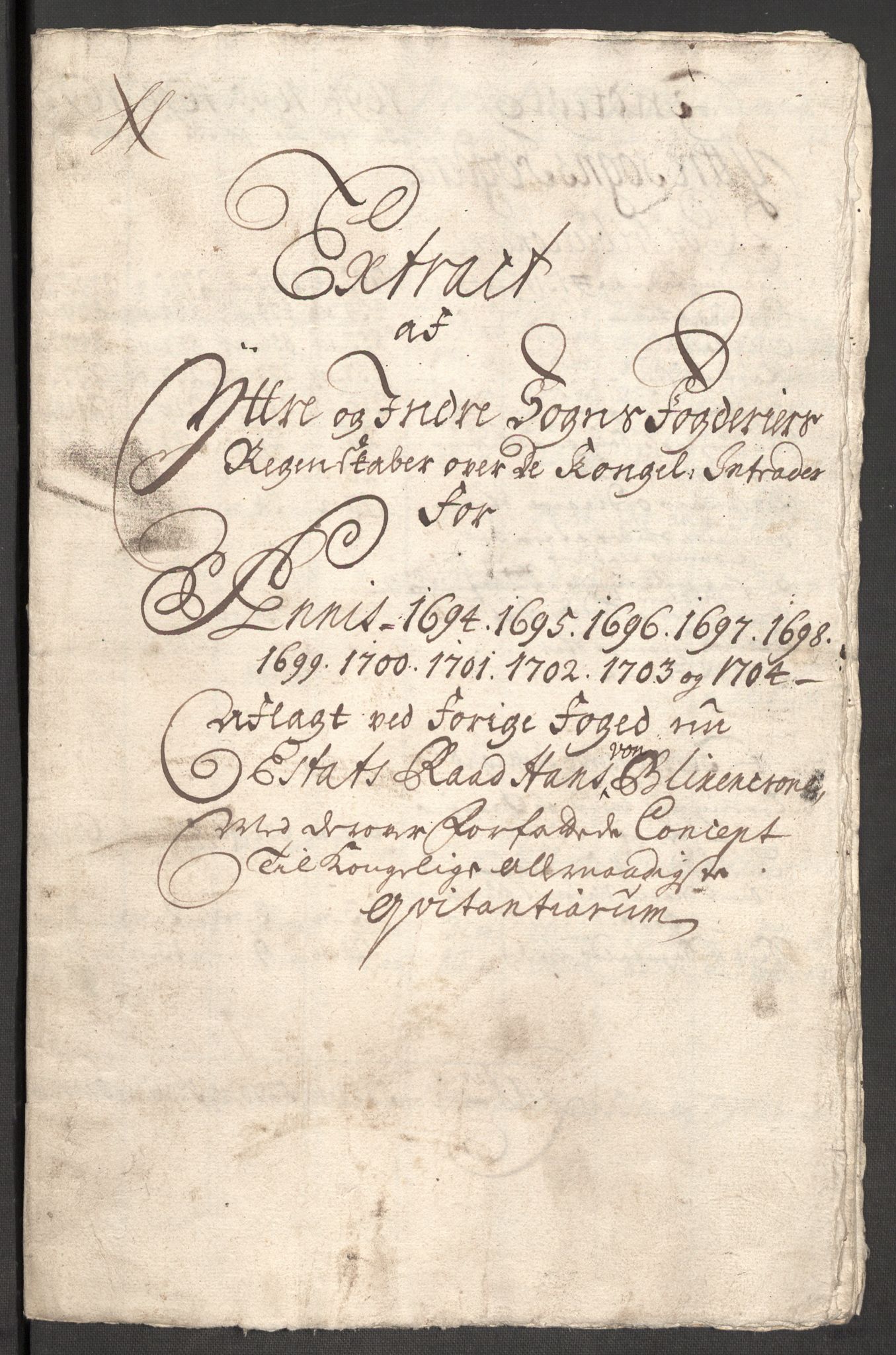 Rentekammeret inntil 1814, Reviderte regnskaper, Fogderegnskap, RA/EA-4092/R52/L3313: Fogderegnskap Sogn, 1703-1704, p. 583