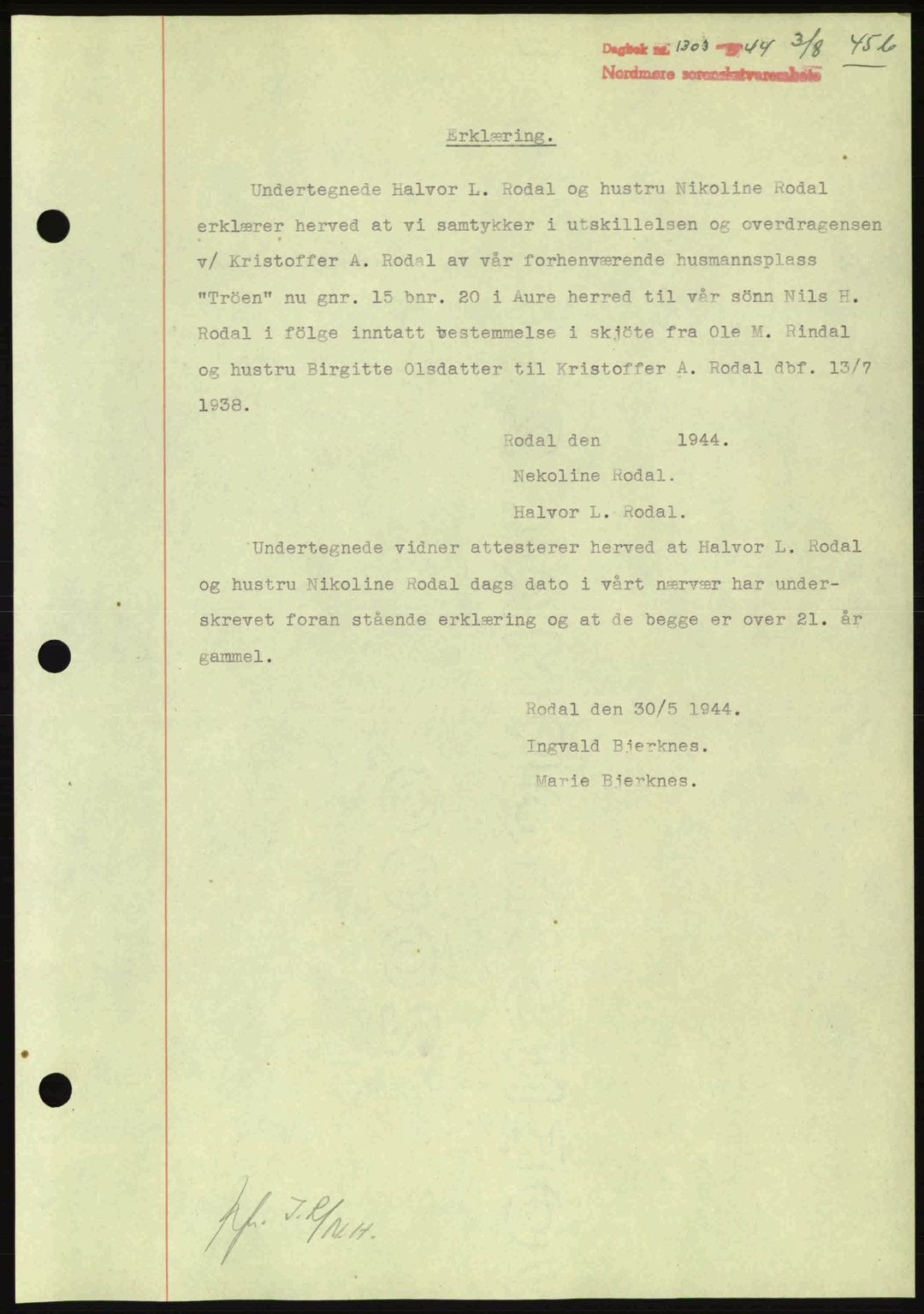 Nordmøre sorenskriveri, AV/SAT-A-4132/1/2/2Ca: Mortgage book no. B92, 1944-1945, Diary no: : 1303/1944