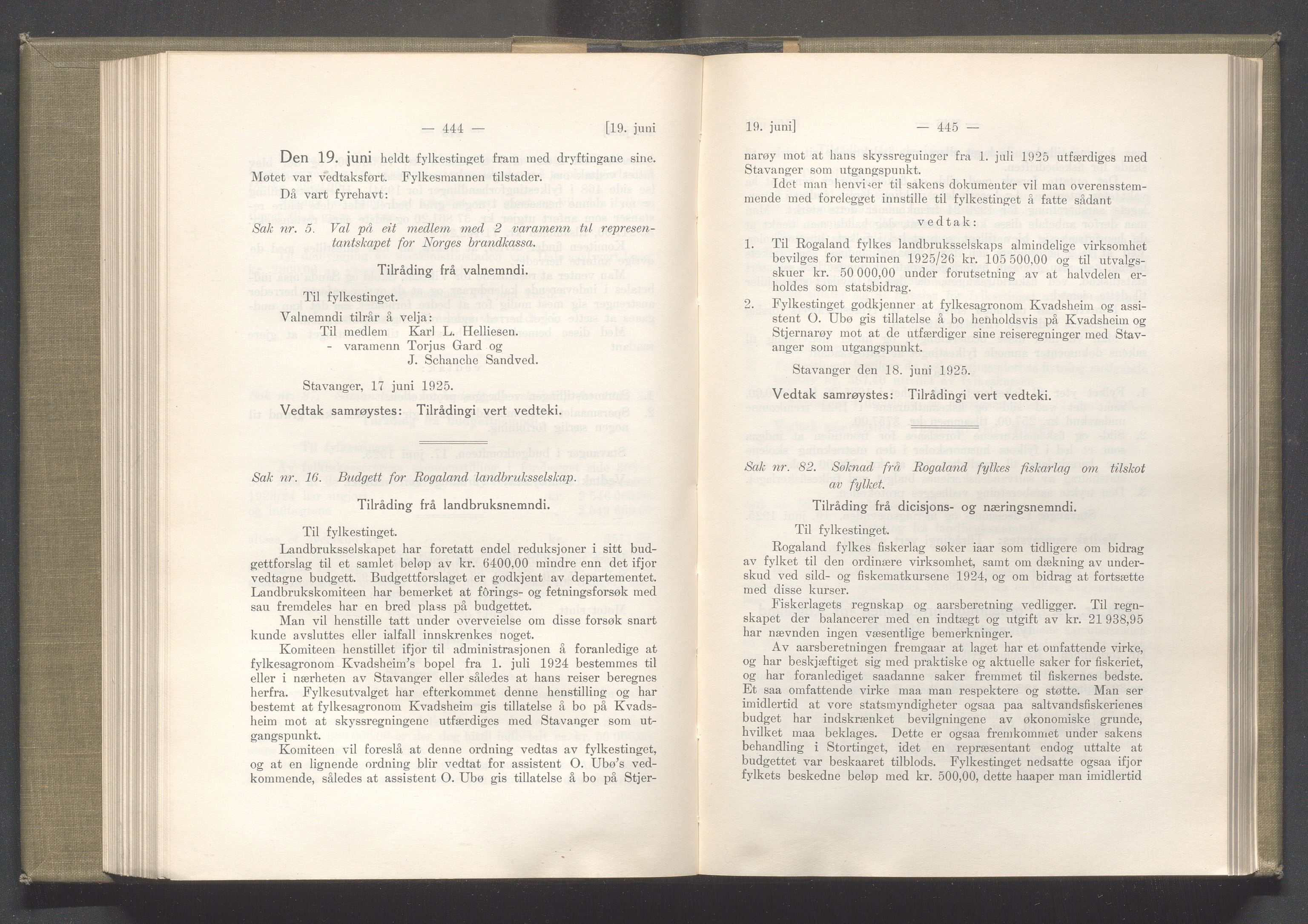 Rogaland fylkeskommune - Fylkesrådmannen , IKAR/A-900/A/Aa/Aaa/L0044: Møtebok , 1925, p. 444-445