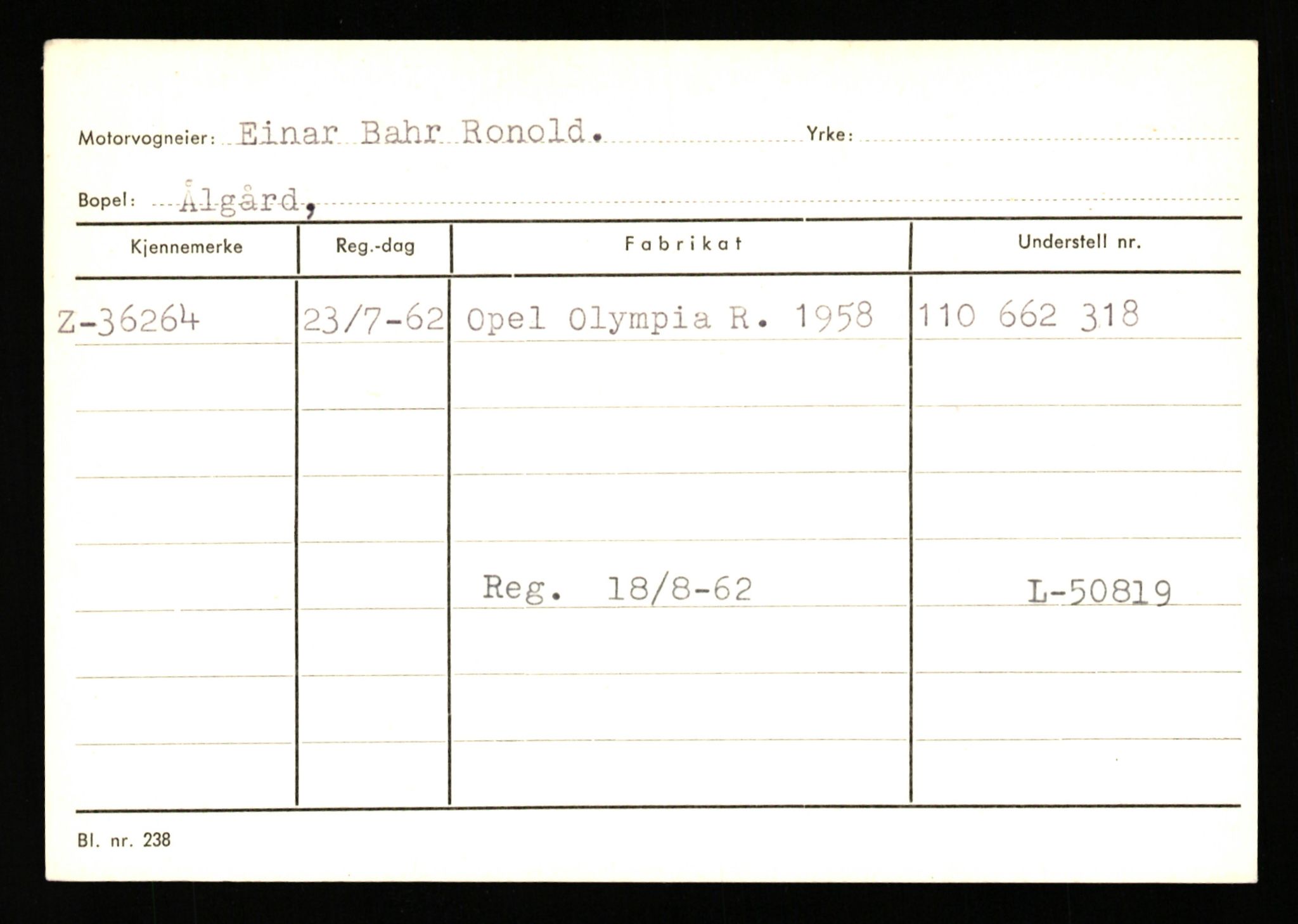 Stavanger trafikkstasjon, AV/SAST-A-101942/0/G/L0006: Registreringsnummer: 34250 - 49007, 1930-1971, p. 611